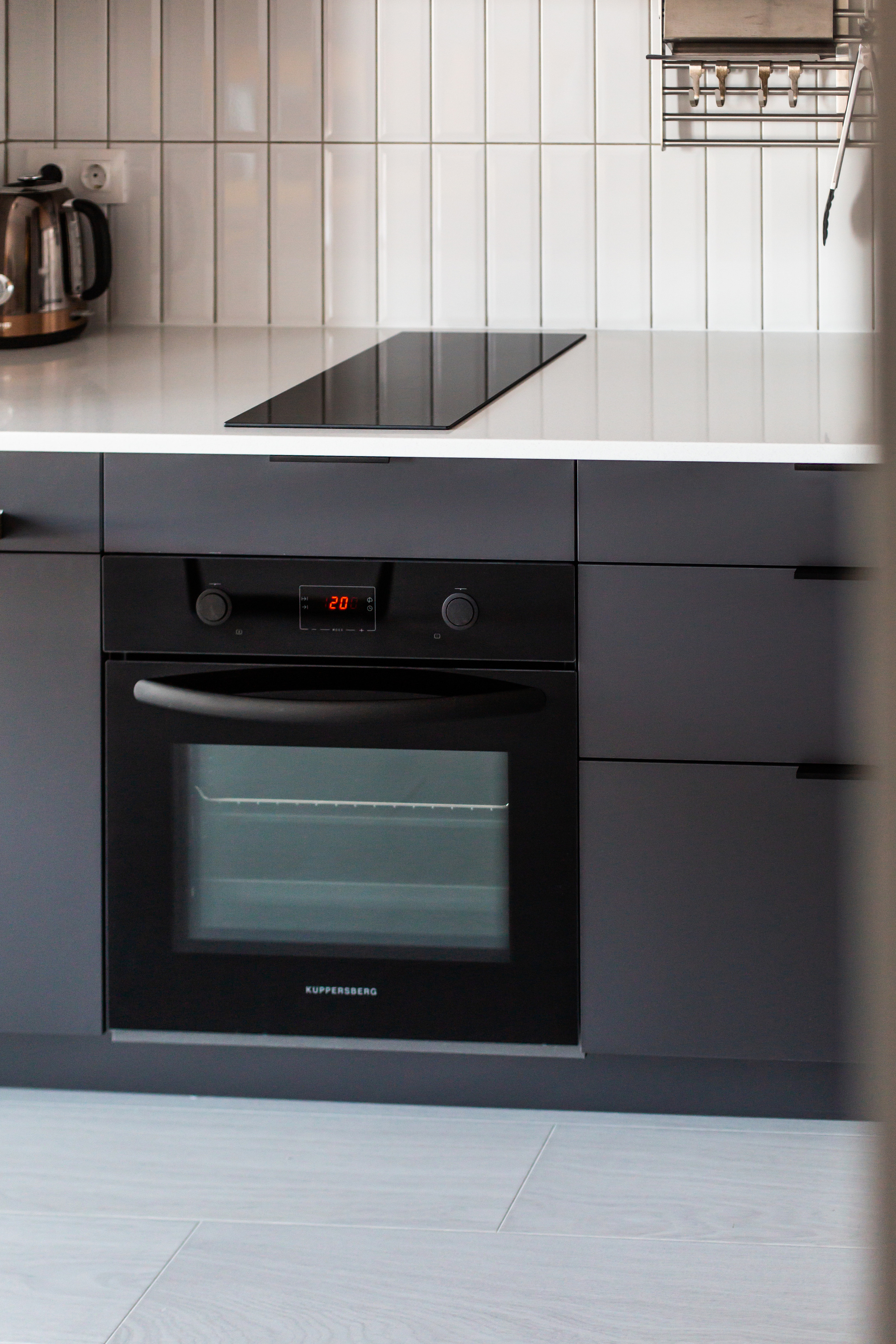 Кухня на заказ в Томске ЖК Алые Паруса| Мебель Кухни Шкафы заказать. ГУДРУМ — Мебель на заказ в Томске | Кухни | Шкафы | Стулья и Столы