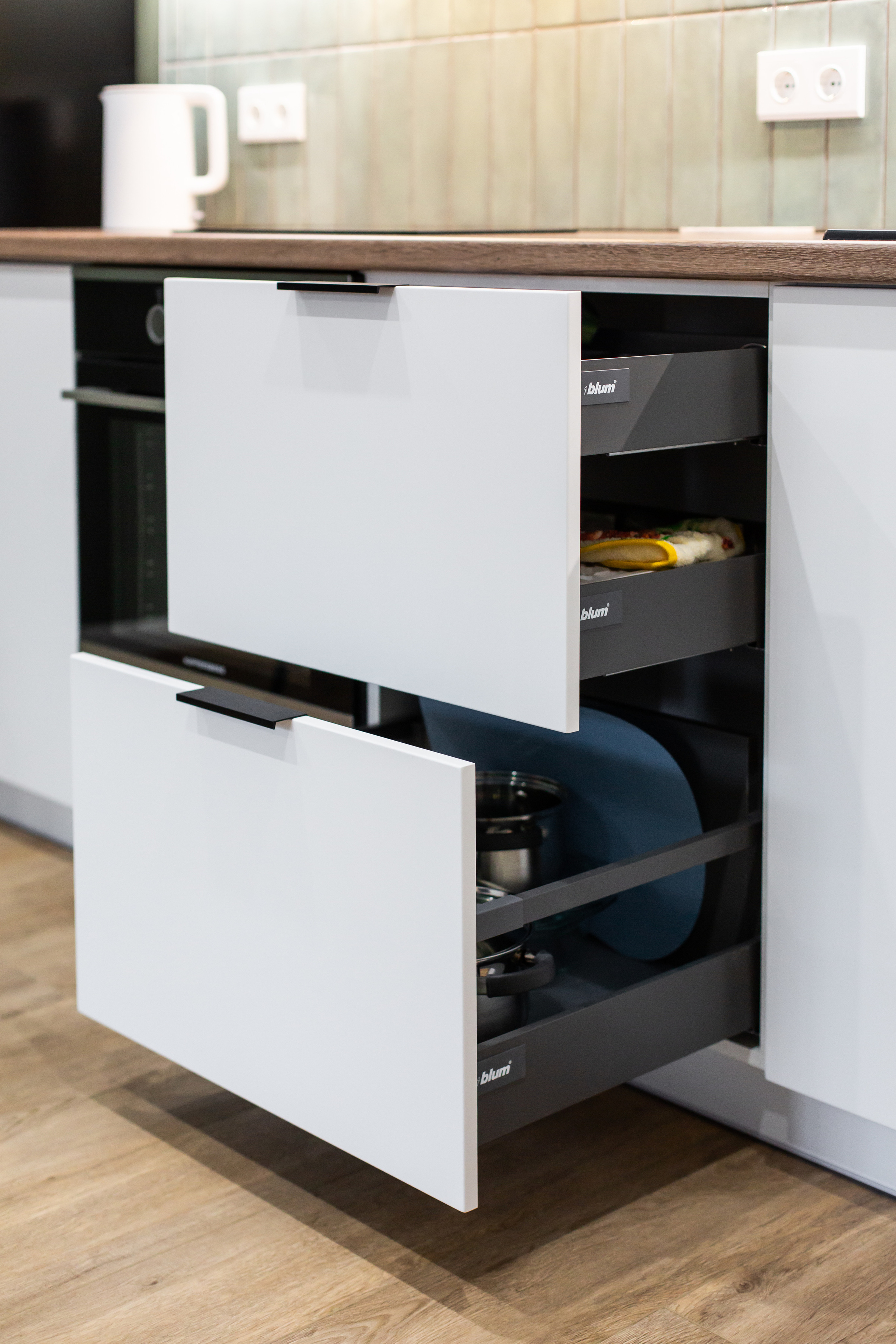 Кухня на заказ в Томске Мкр.Северный Парк| Мебель Кухни Шкафы заказать. ГУДРУМ — Мебель на заказ в Томске | Кухни | Шкафы | Стулья и Столы