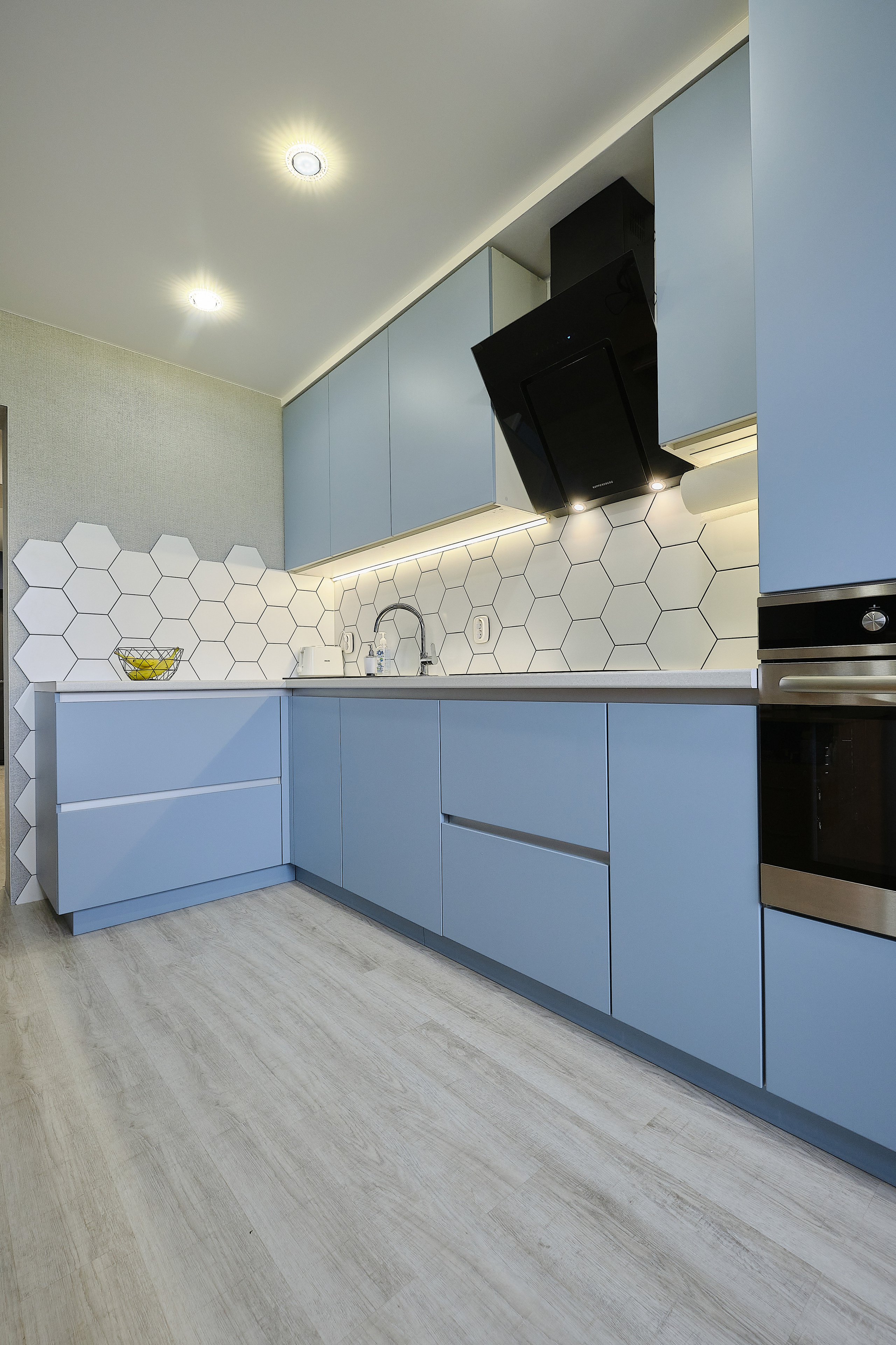 Кухня на заказ в Томске Овражный | Мебель Кухни Шкафы заказать. ГУДРУМ — Мебель на заказ в Томске | Кухни | Шкафы | Стулья и Столы