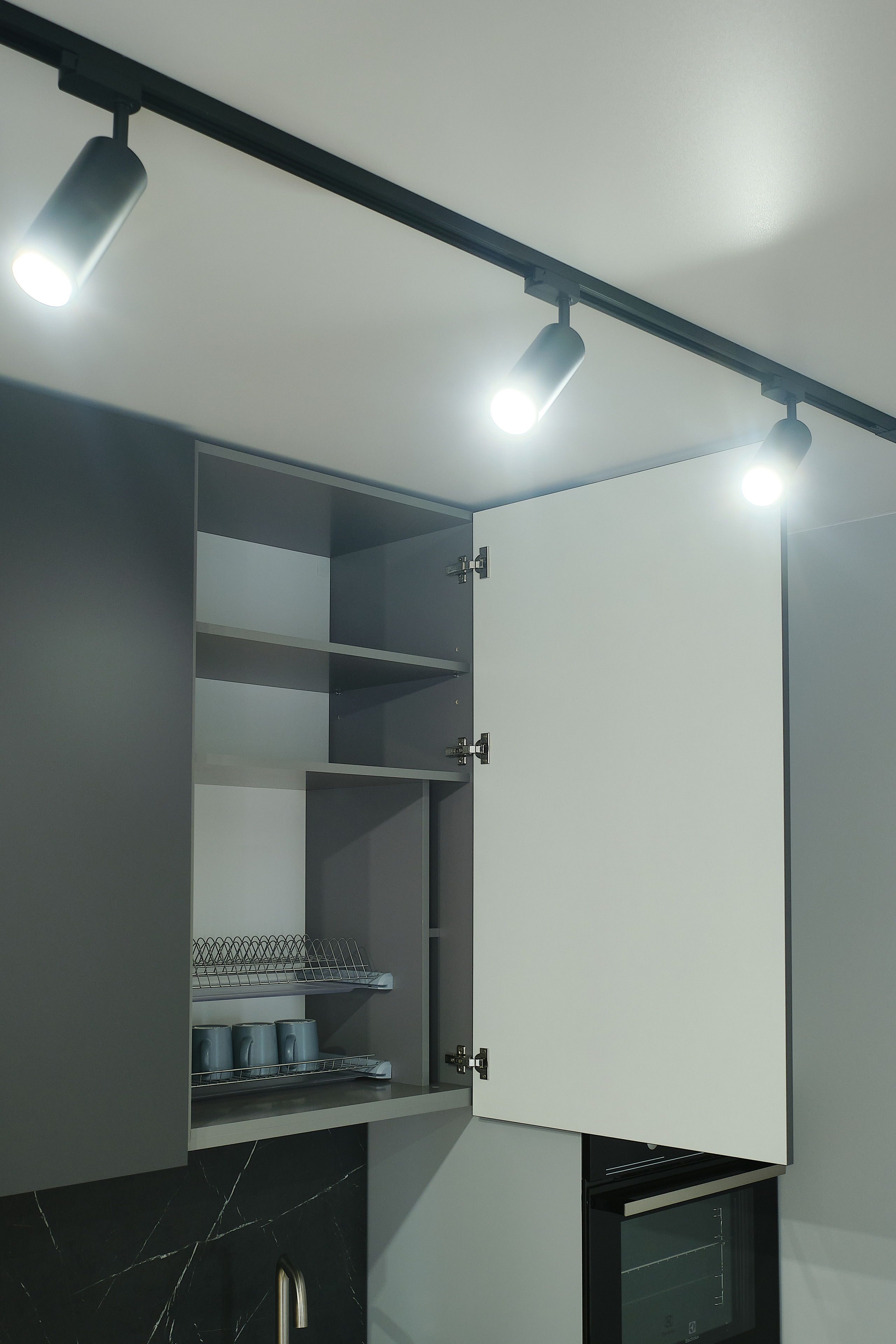 Кухня на заказ в Томске мкр.Северный Парк| Мебель Кухни Шкафы заказать. ГУДРУМ — Мебель на заказ в Томске | Кухни | Шкафы | Стулья и Столы