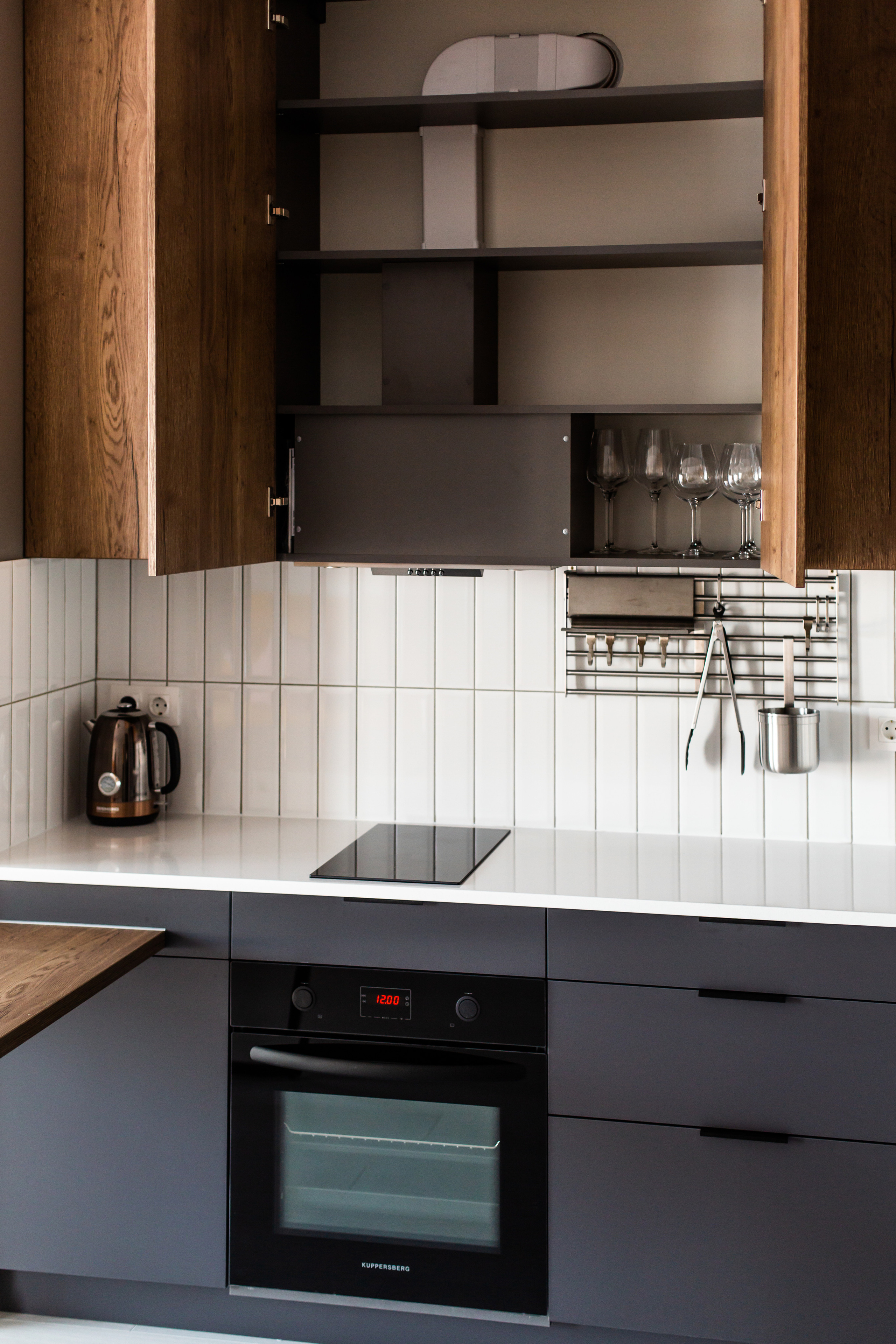 Кухня на заказ в Томске ЖК Алые Паруса| Мебель Кухни Шкафы заказать. ГУДРУМ — Мебель на заказ в Томске | Кухни | Шкафы | Стулья и Столы