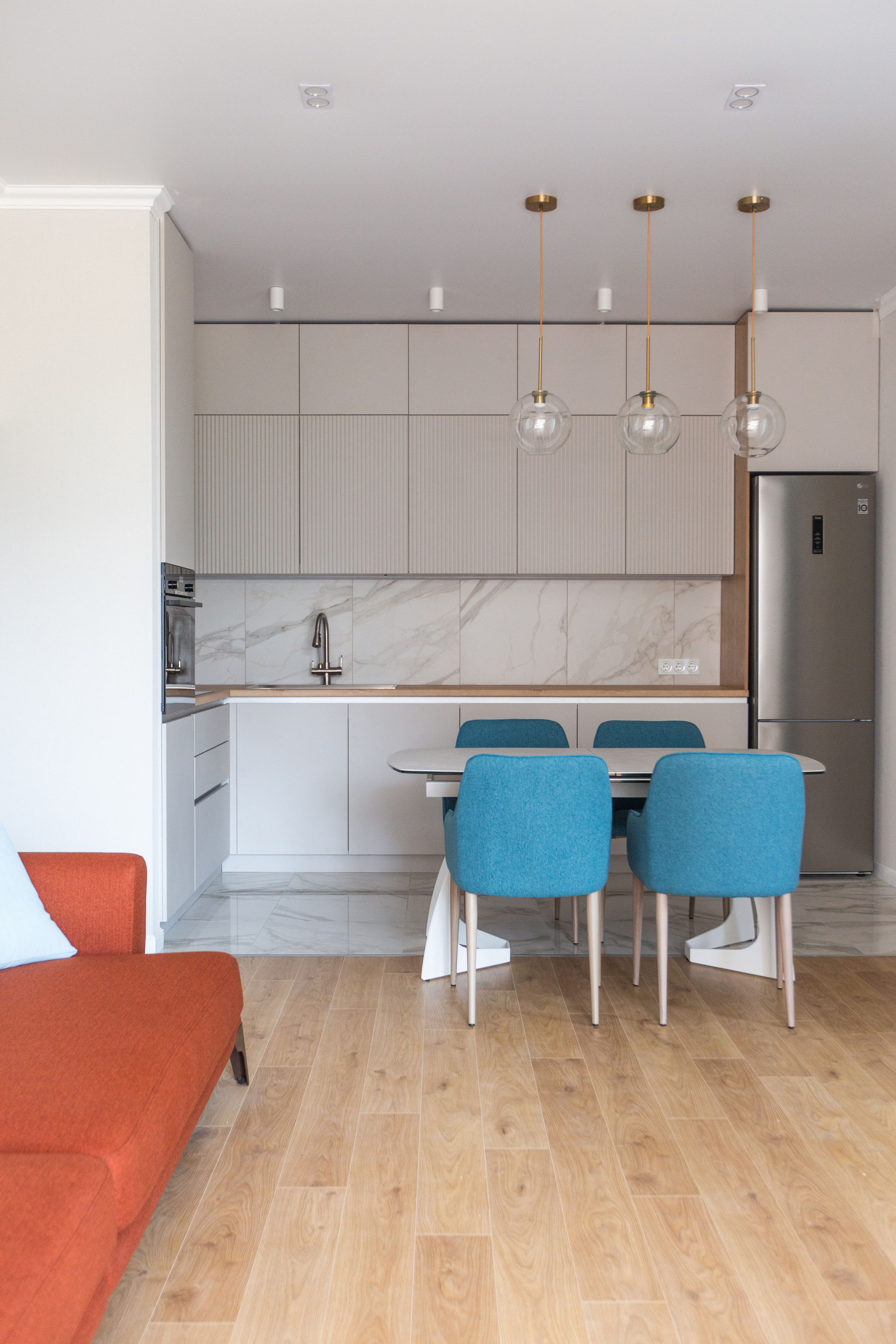 Кухня на заказ в Томске пер. Нечевский | Мебель Кухни Шкафы заказать. ГУДРУМ — Мебель на заказ в Томске | Кухни | Шкафы | Стулья и Столы