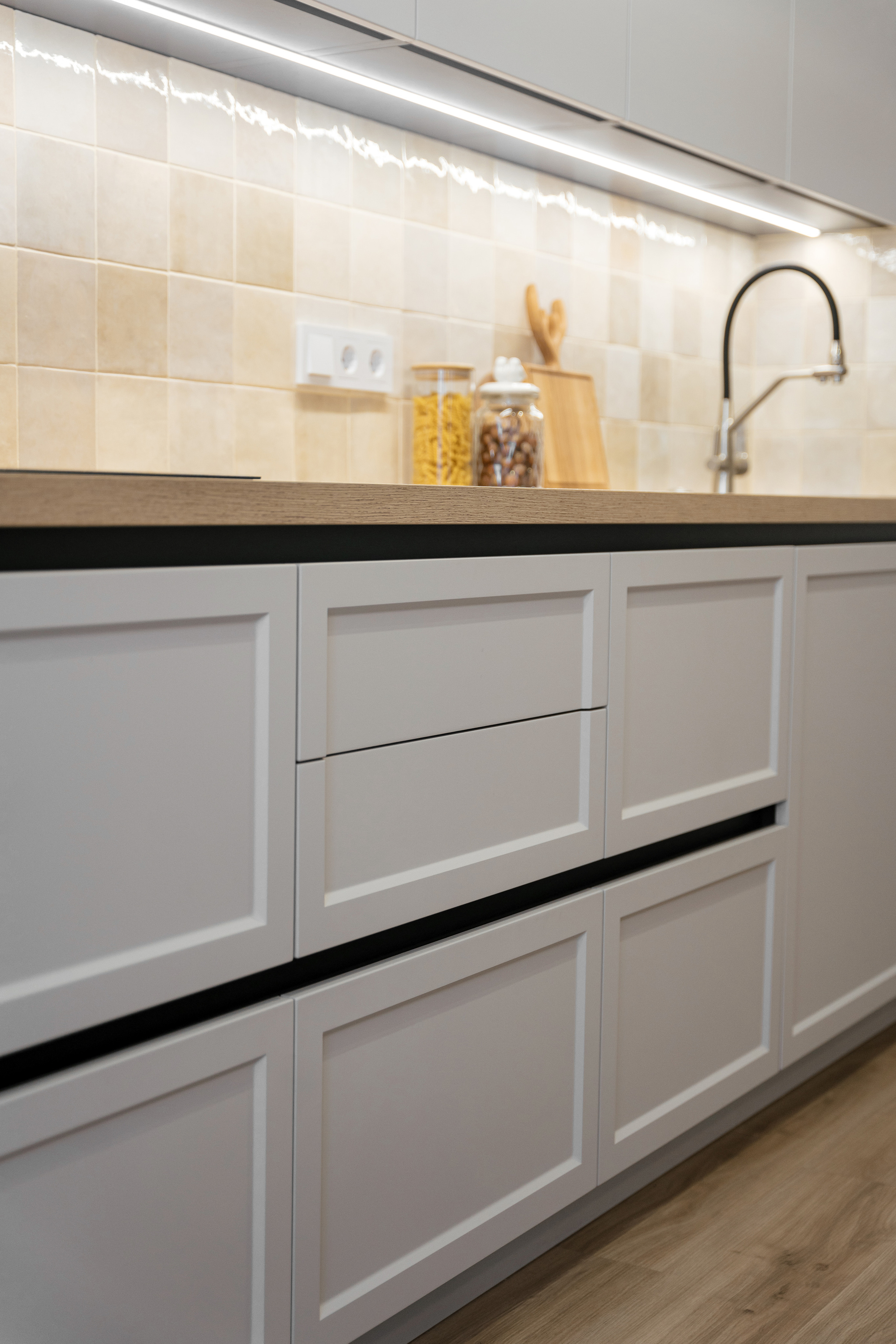 Михайловский Парк Мебель по дизайн проекту в Томске на заказ. ГУДРУМ — Мебель на заказ в Томске | Кухни | Шкафы | Стулья и Столы