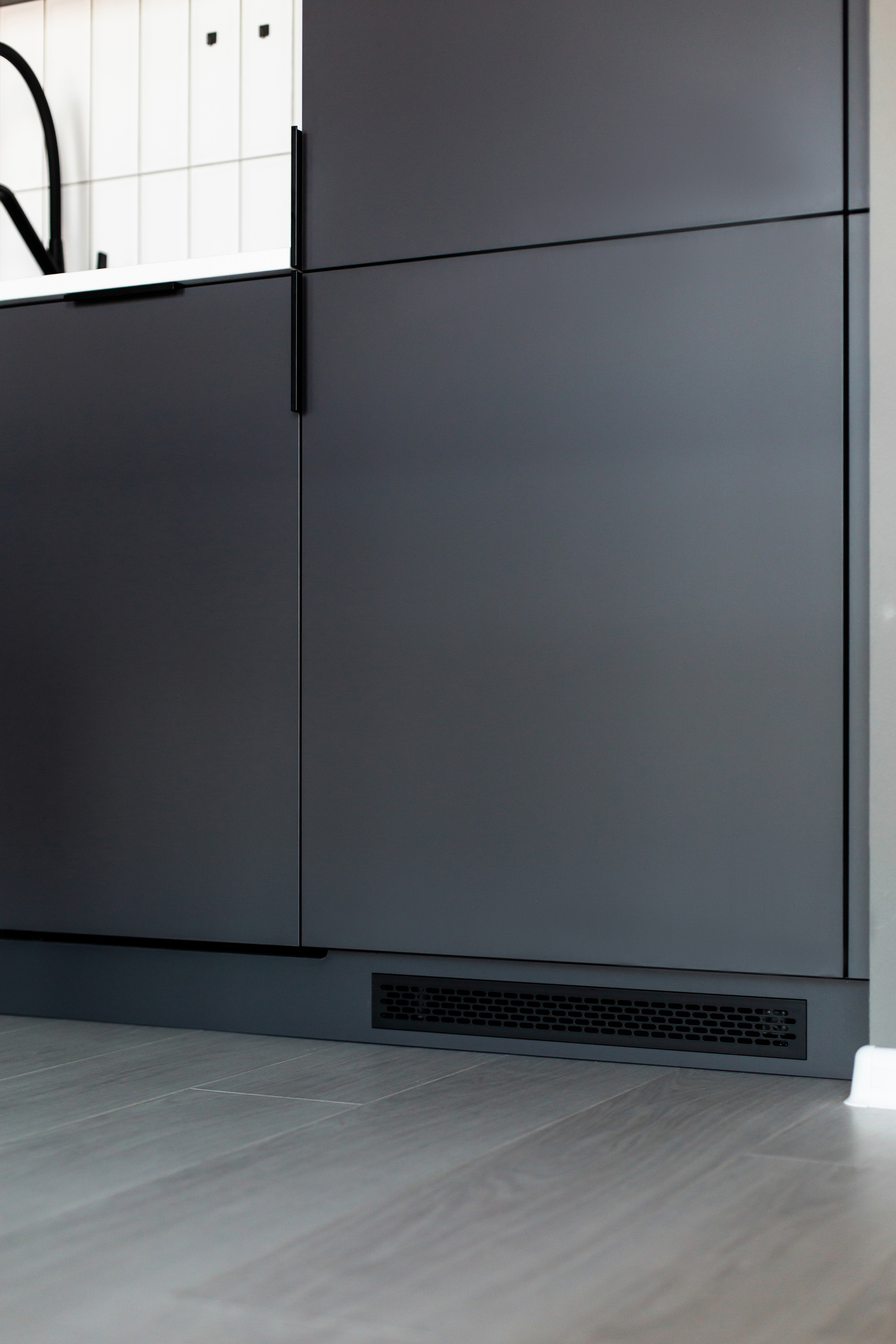 Кухня на заказ в Томске ЖК Алые Паруса| Мебель Кухни Шкафы заказать. ГУДРУМ — Мебель на заказ в Томске | Кухни | Шкафы | Стулья и Столы