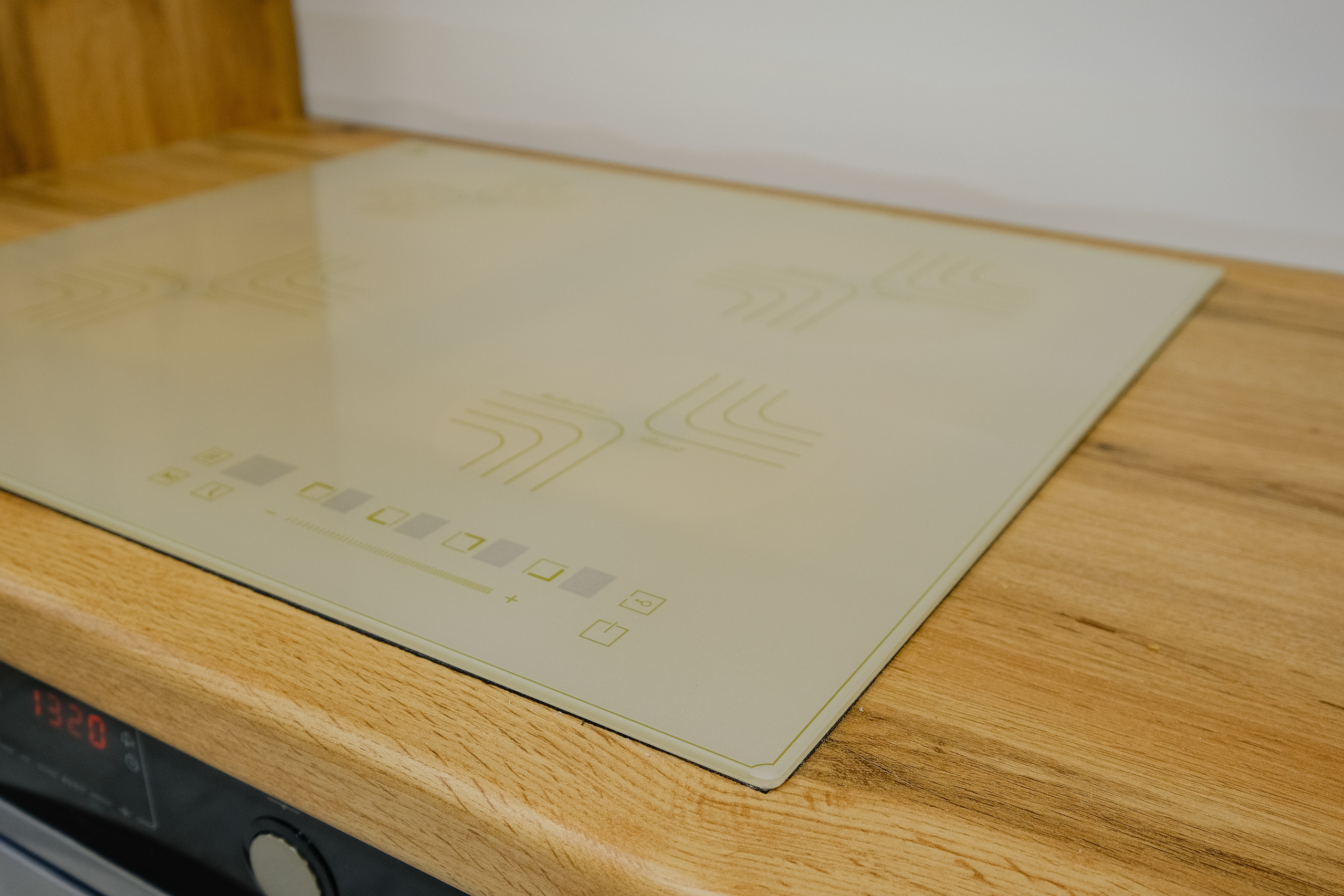 Кухня на заказ в Томске ул. Урожайная | Мебель Кухни Шкафы. ГУДРУМ — Мебель на заказ в Томске | Кухни | Шкафы | Стулья и Столы