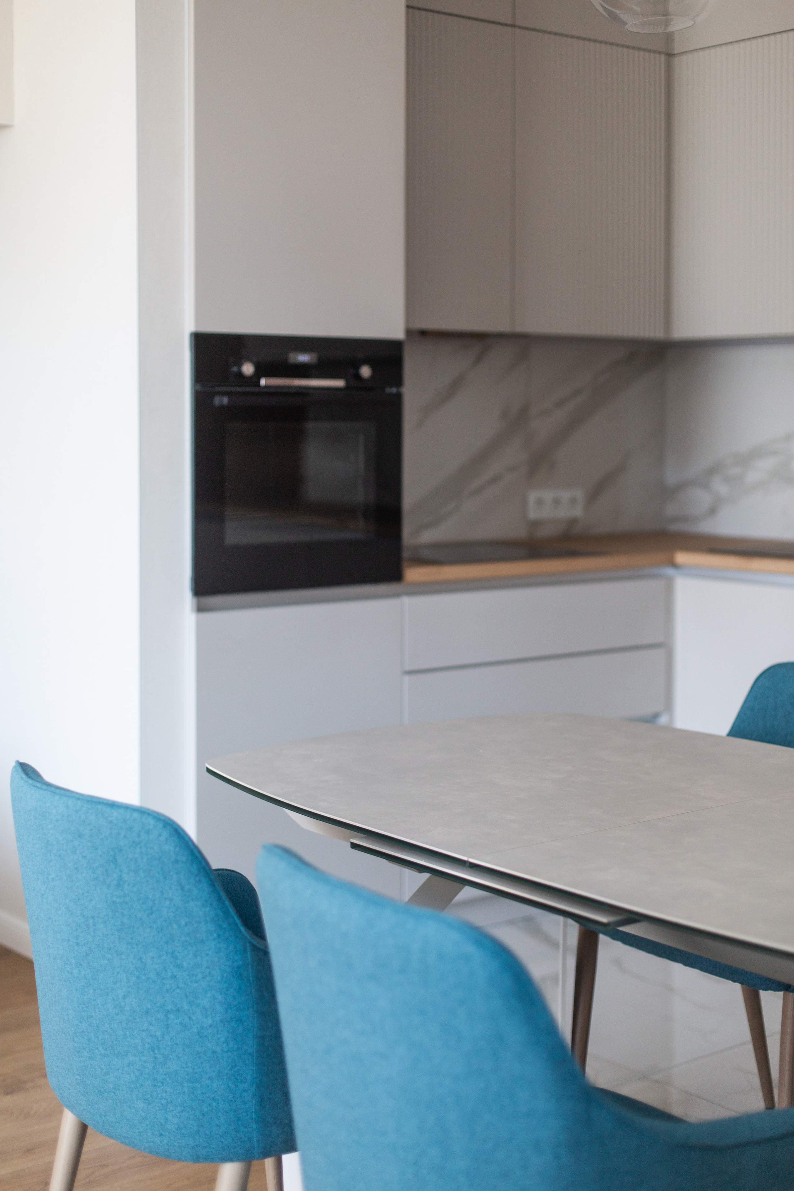 Кухня на заказ в Томске пер. Нечевский | Мебель Кухни Шкафы заказать. ГУДРУМ — Мебель на заказ в Томске | Кухни | Шкафы | Стулья и Столы