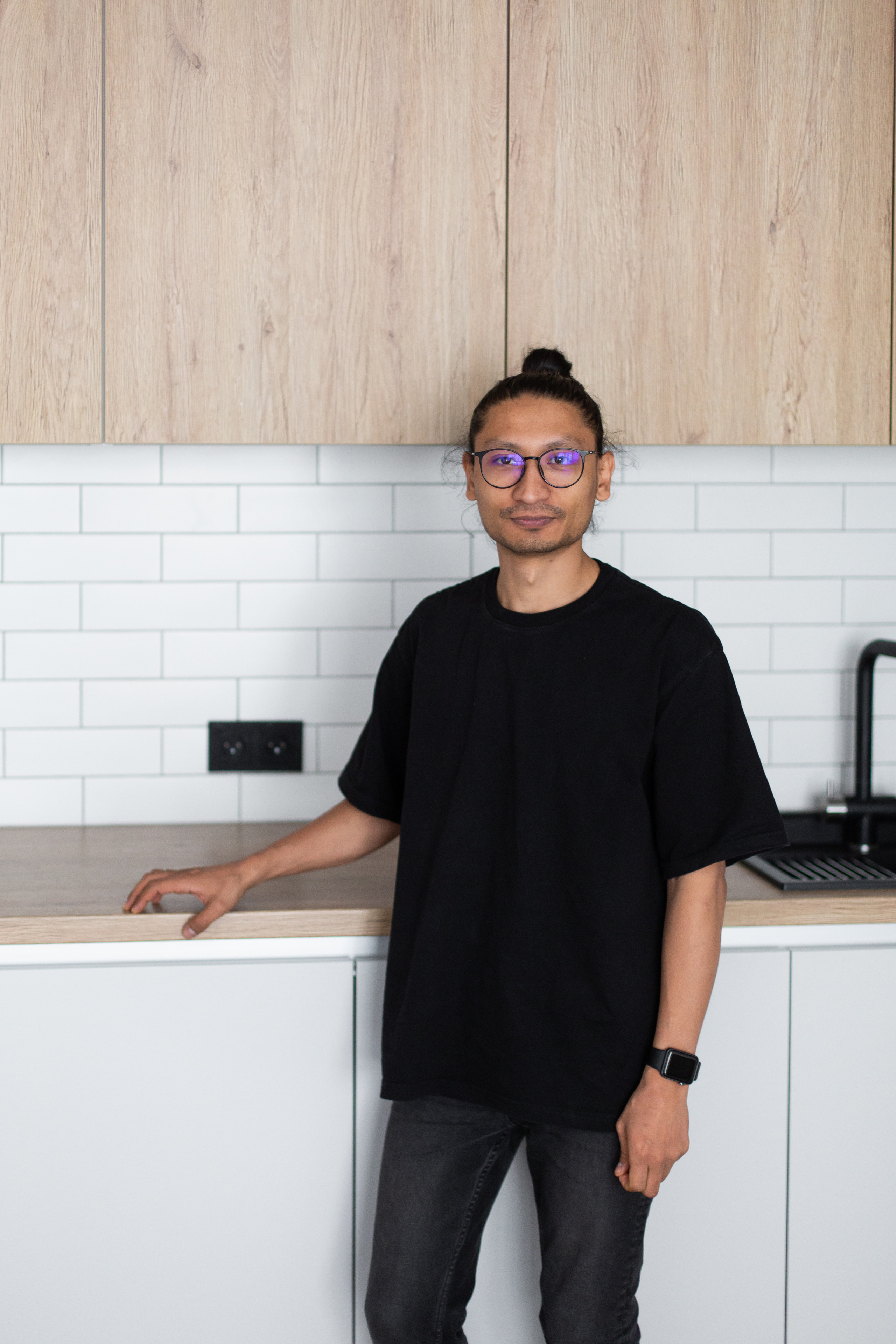 Кухня на заказ в Томске Комсомольский 48 | Мебель Кухни Шкафы заказать. ГУДРУМ — Мебель на заказ в Томске | Кухни | Шкафы | Стулья и Столы