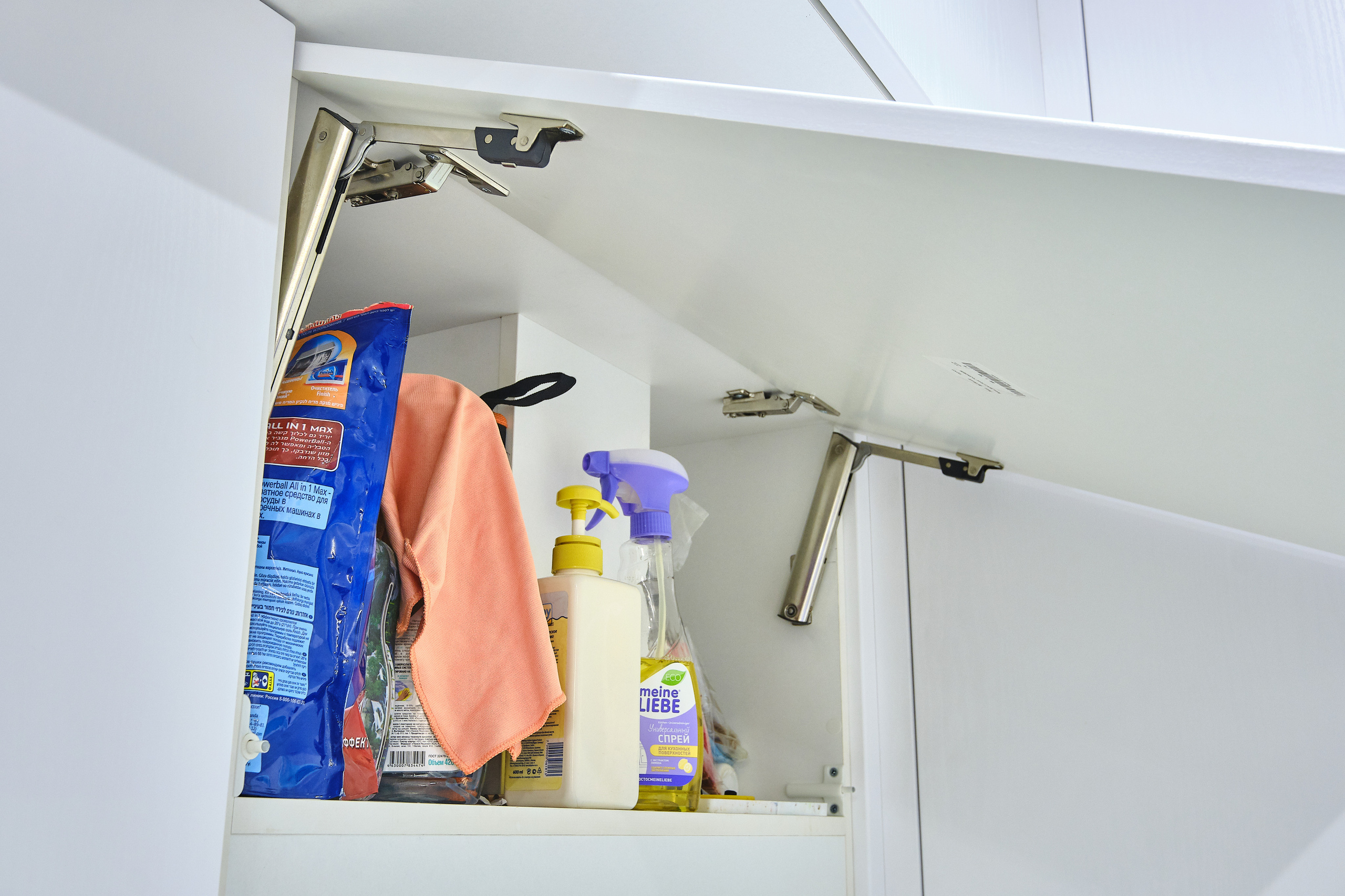 Кухня на заказ в Томске на ул.Гоголя Томск| Мебель Кухни Шкафы. ГУДРУМ — Мебель на заказ в Томске | Кухни | Шкафы | Стулья и Столы