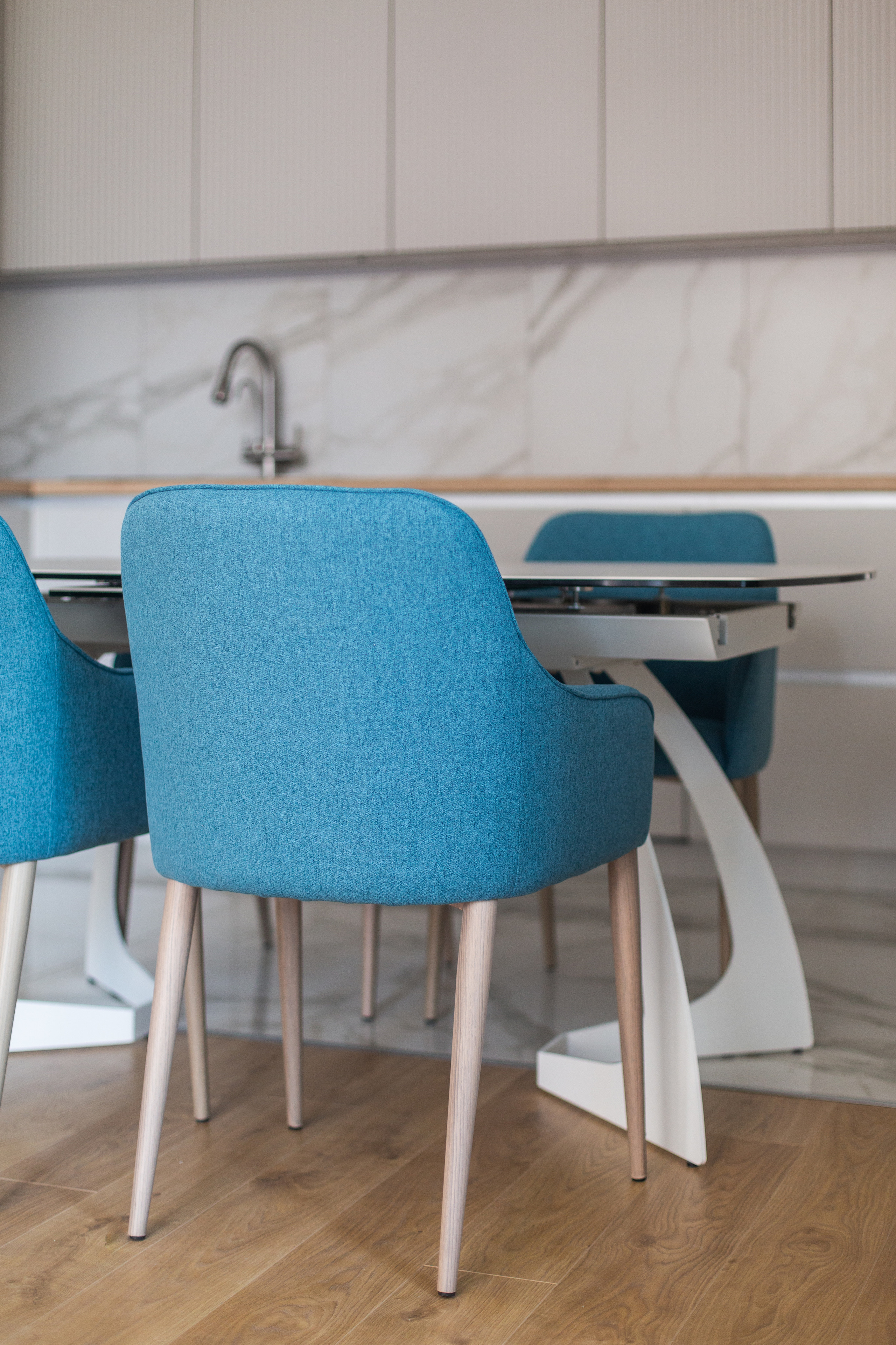 Кухня на заказ в Томске пер. Нечевский | Мебель Кухни Шкафы заказать. ГУДРУМ — Мебель на заказ в Томске | Кухни | Шкафы | Стулья и Столы