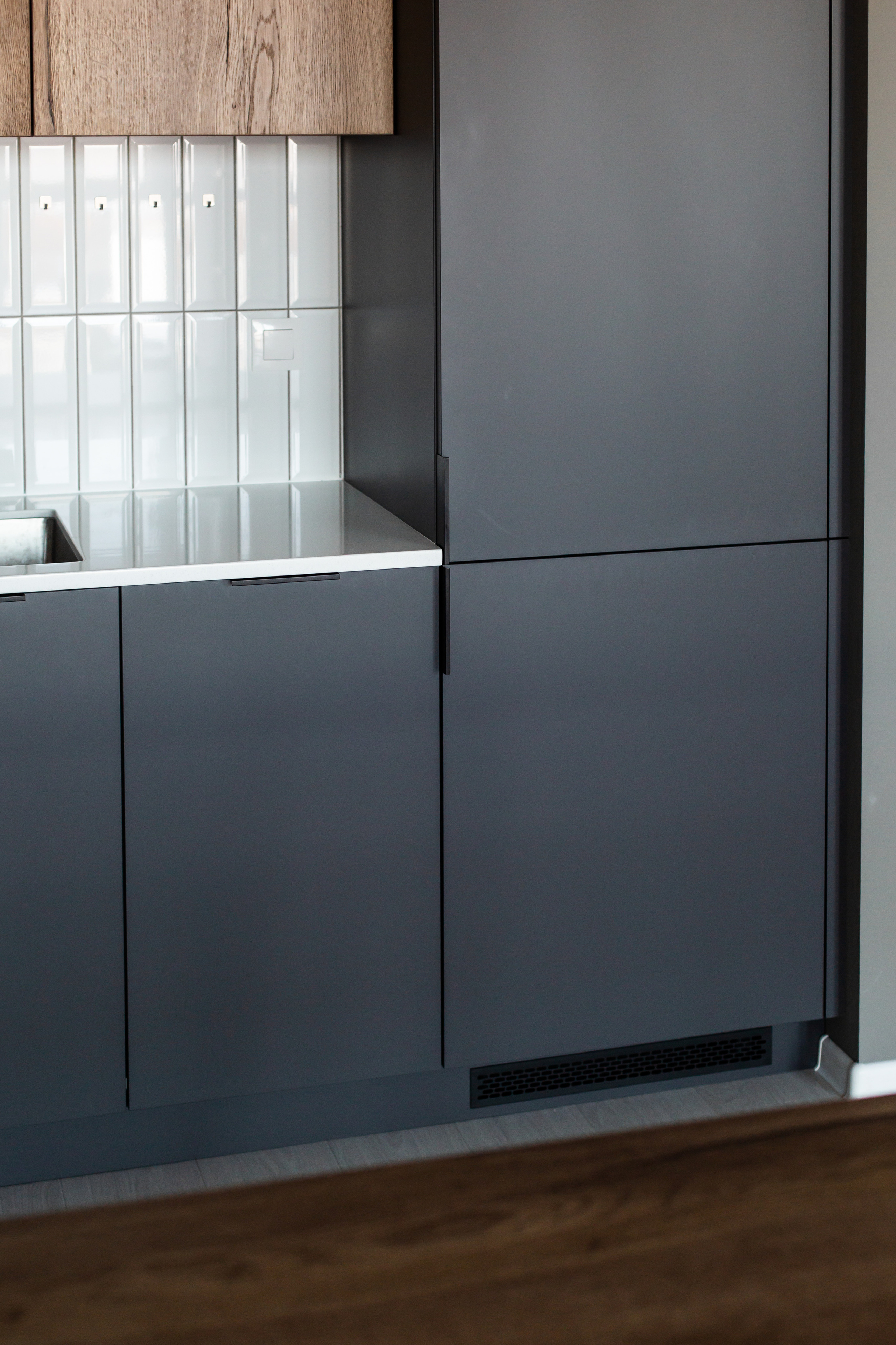 Кухня на заказ в Томске ЖК Алые Паруса| Мебель Кухни Шкафы заказать. ГУДРУМ — Мебель на заказ в Томске | Кухни | Шкафы | Стулья и Столы