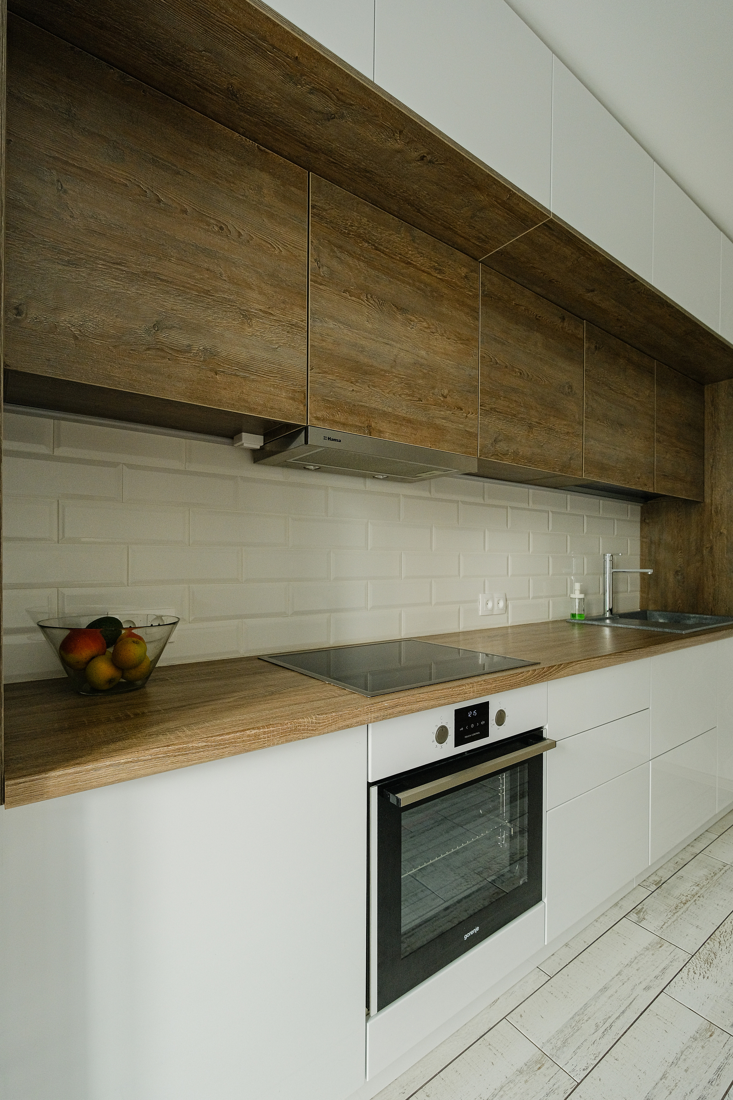 Кухня на заказ в Томске на пер. Овражный Томск| Мебель Кухни Шкафы. ГУДРУМ — Мебель на заказ в Томске | Кухни | Шкафы | Стулья и Столы