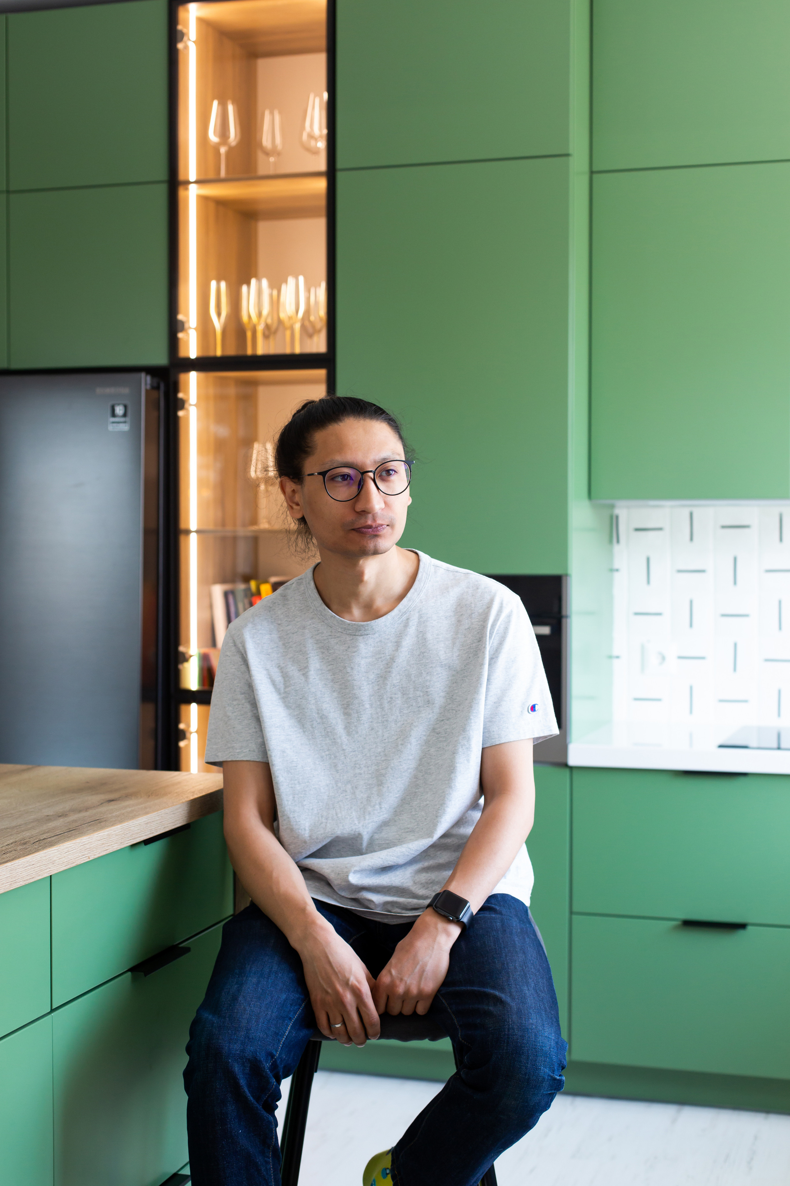 Кухня на заказ в Томске Холмы Village | Мебель Кухни Шкафы заказать. ГУДРУМ — Мебель на заказ в Томске | Кухни | Шкафы | Стулья и Столы