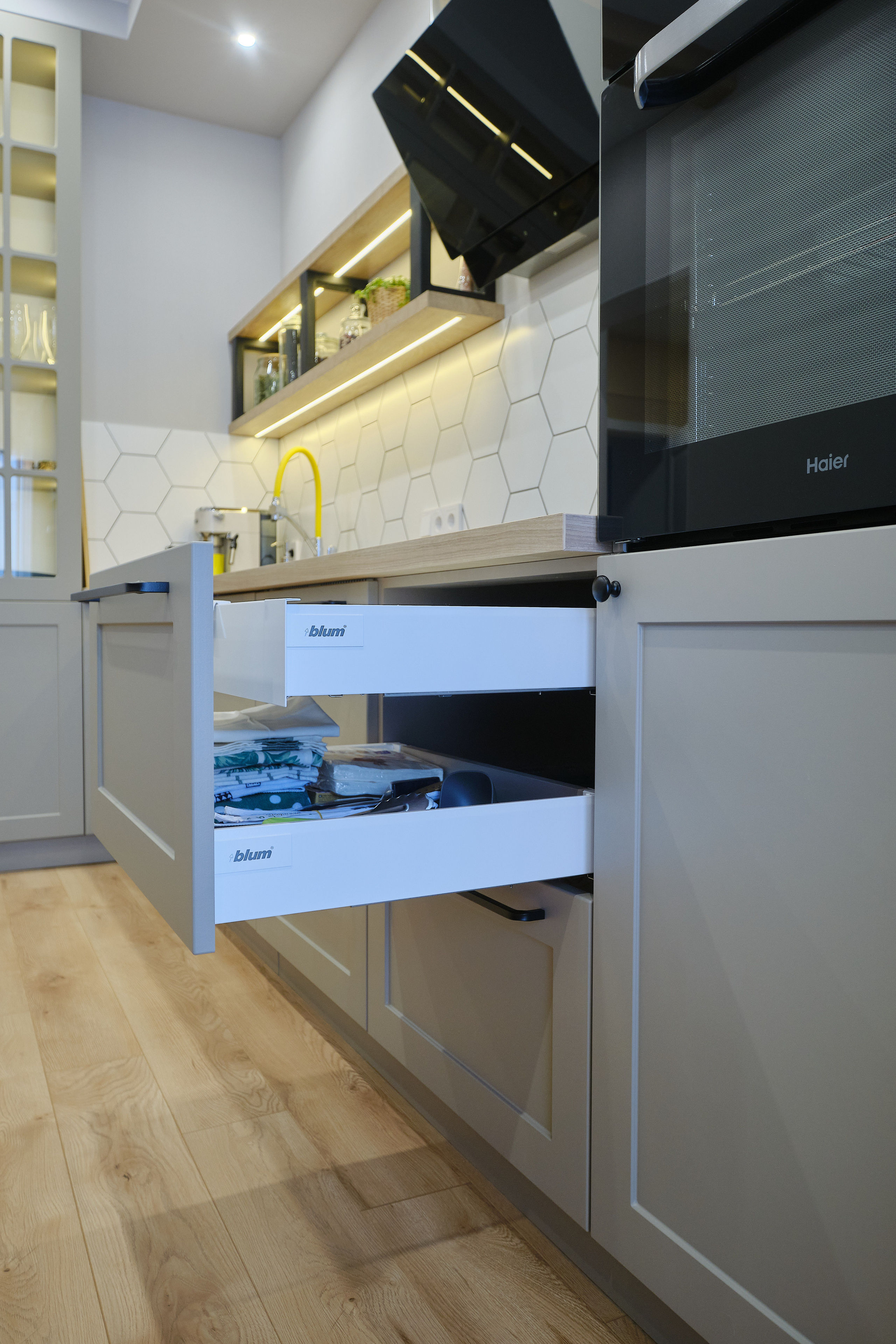 Кухня на заказ в г. Томск Северный Парк| Мебель Кухни Шкафы заказать. ГУДРУМ — Мебель на заказ в Томске | Кухни | Шкафы | Стулья и Столы