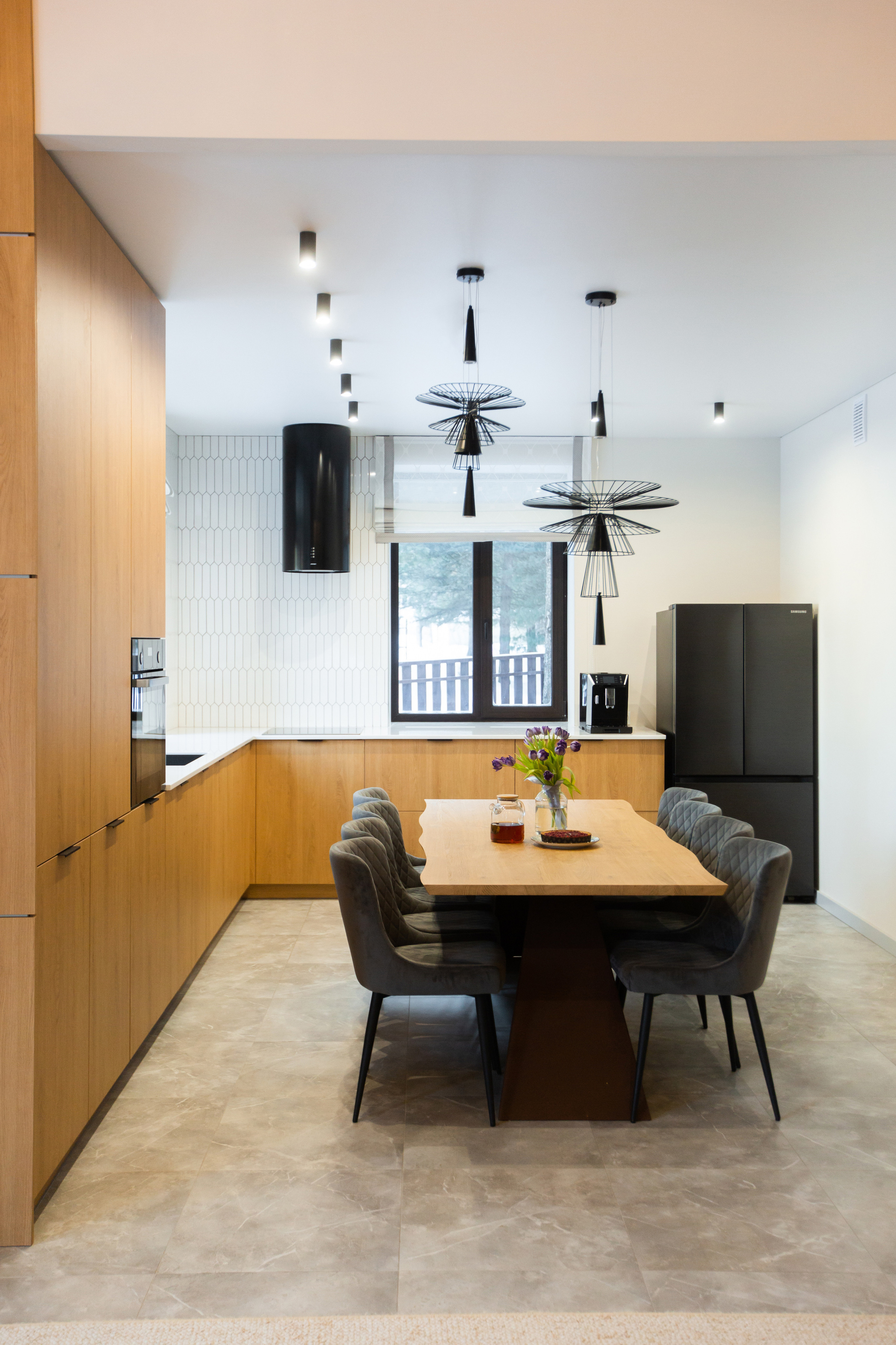 Кухня на заказ в Томске д. Некрасово | Мебель Кухни Шкафы заказать. ГУДРУМ — Мебель на заказ в Томске | Кухни | Шкафы | Стулья и Столы