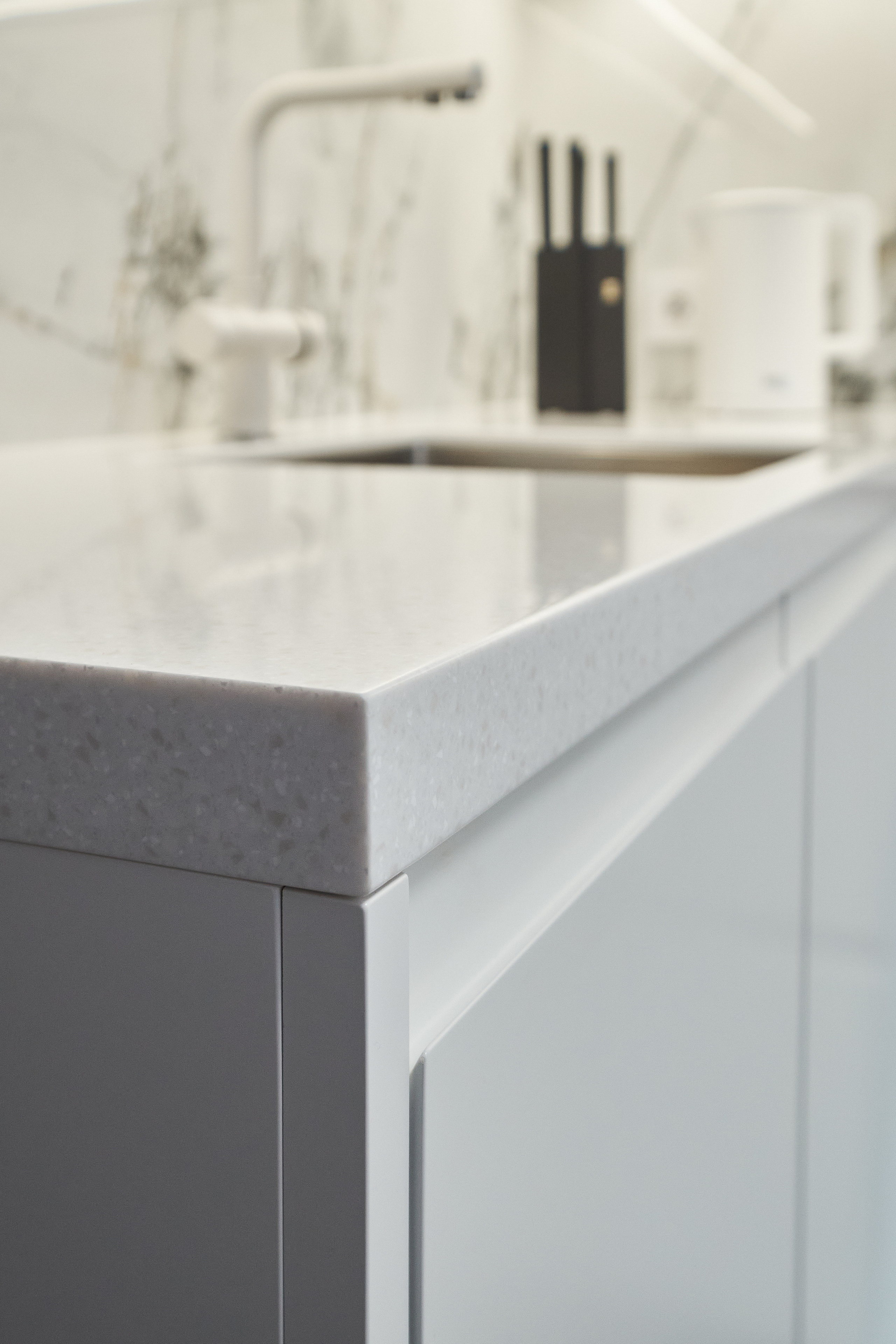 Кухня на заказ в Томске на ул.Лебедева Томск| Мебель Кухни Шкафы. ГУДРУМ — Мебель на заказ в Томске | Кухни | Шкафы | Стулья и Столы