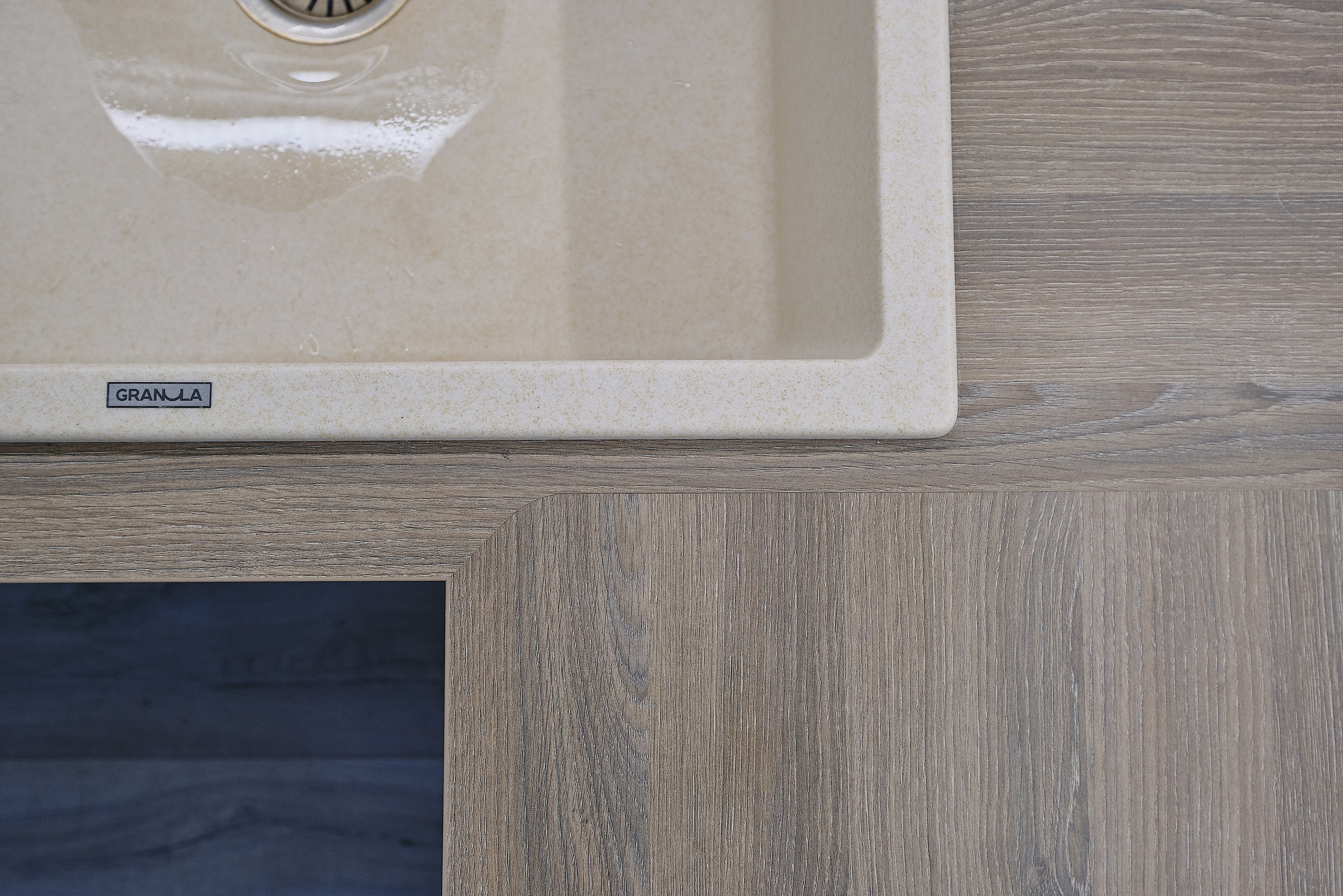 Кухня на заказ в Томске на ул.Береговая Томск| Мебель Кухни Шкафы. ГУДРУМ — Мебель на заказ в Томске | Кухни | Шкафы | Стулья и Столы