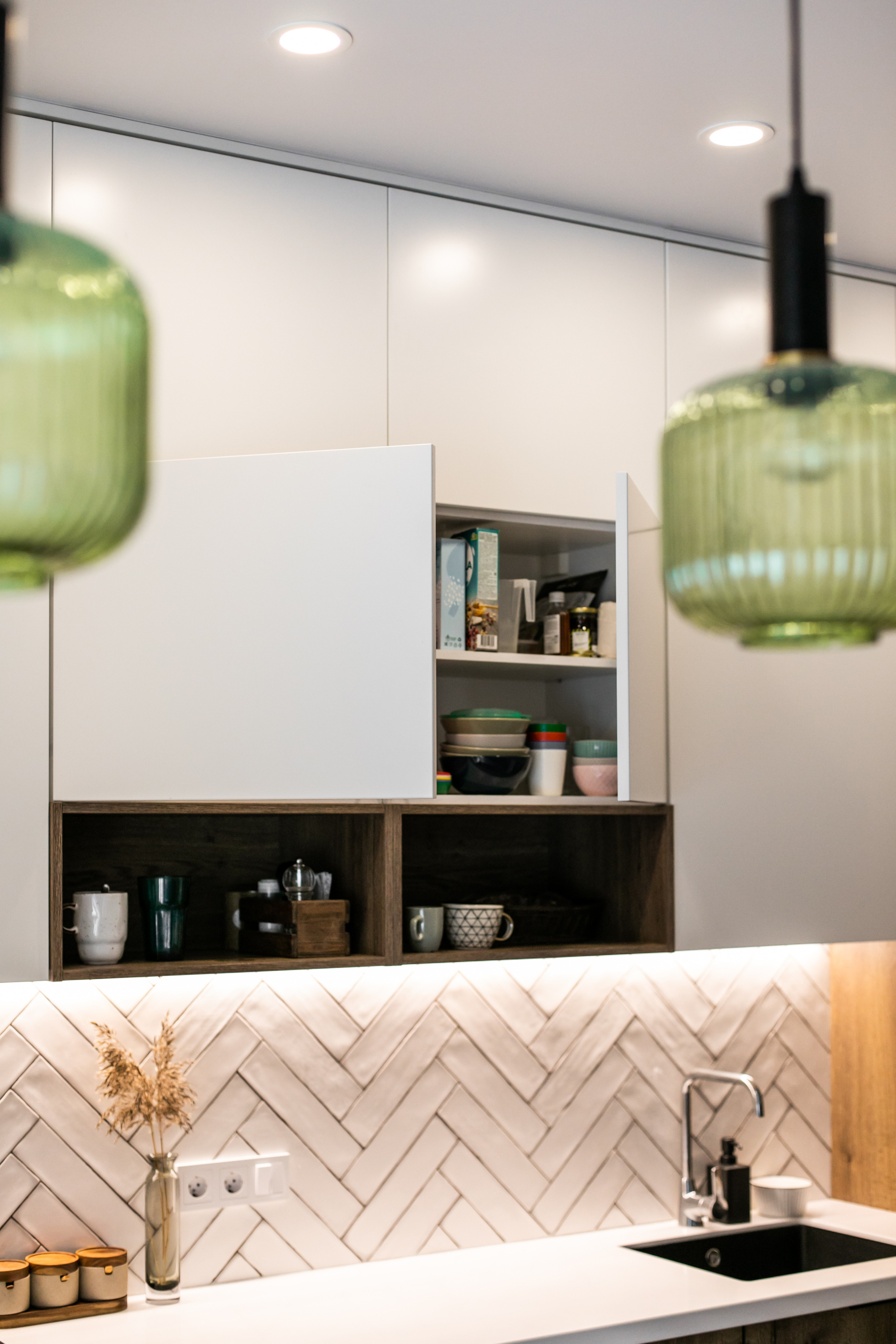 Кухня на заказ в Томске д.Петрово| Мебель Кухни Шкафы заказать. ГУДРУМ — Мебель на заказ в Томске | Кухни | Шкафы | Стулья и Столы