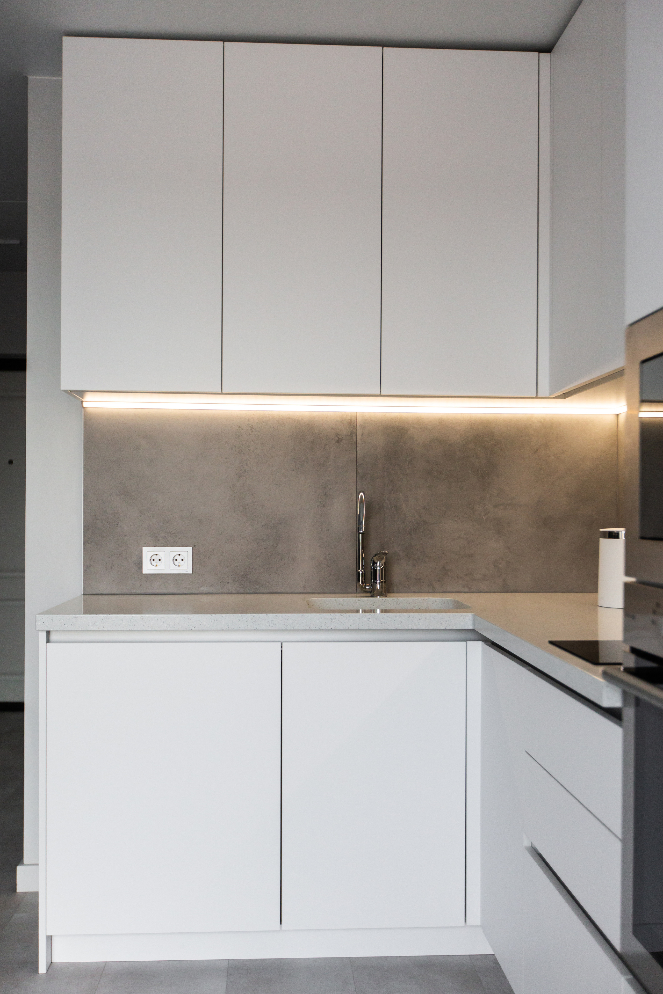 Кухня на заказ в Томске Северный Парк | Кухни Шкафы заказать. ГУДРУМ — Мебель на заказ в Томске | Кухни | Шкафы | Стулья и Столы