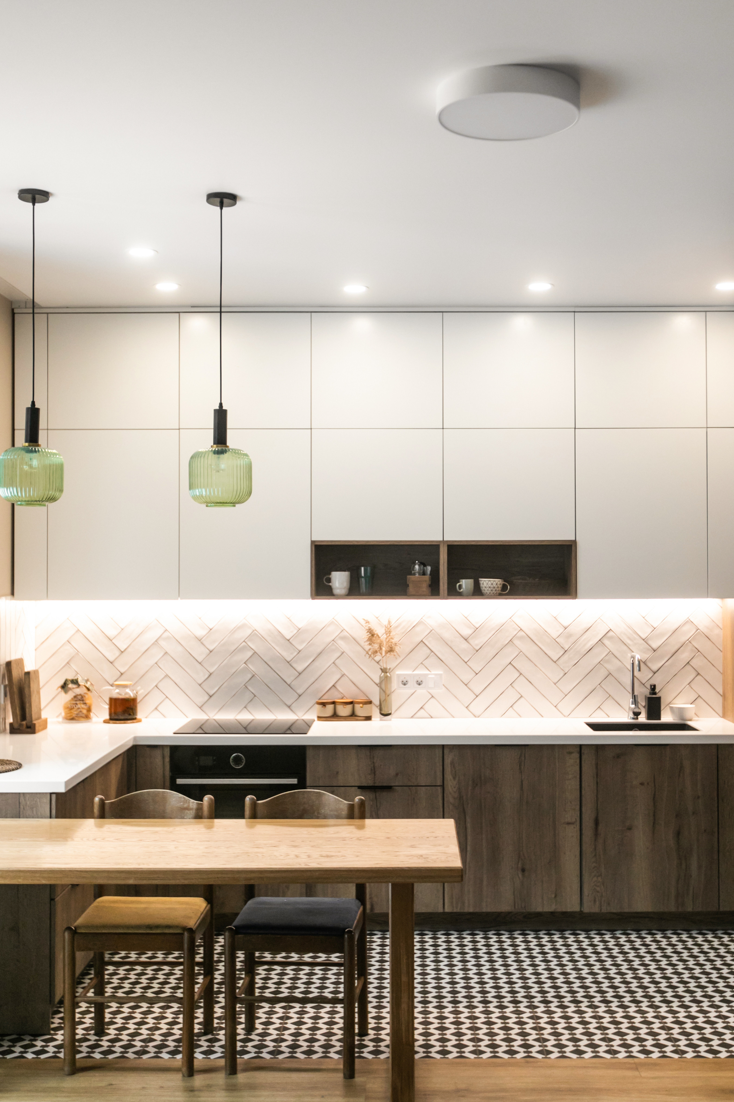 Кухня на заказ в Томске д.Петрово| Мебель Кухни Шкафы заказать. ГУДРУМ — Мебель на заказ в Томске | Кухни | Шкафы | Стулья и Столы