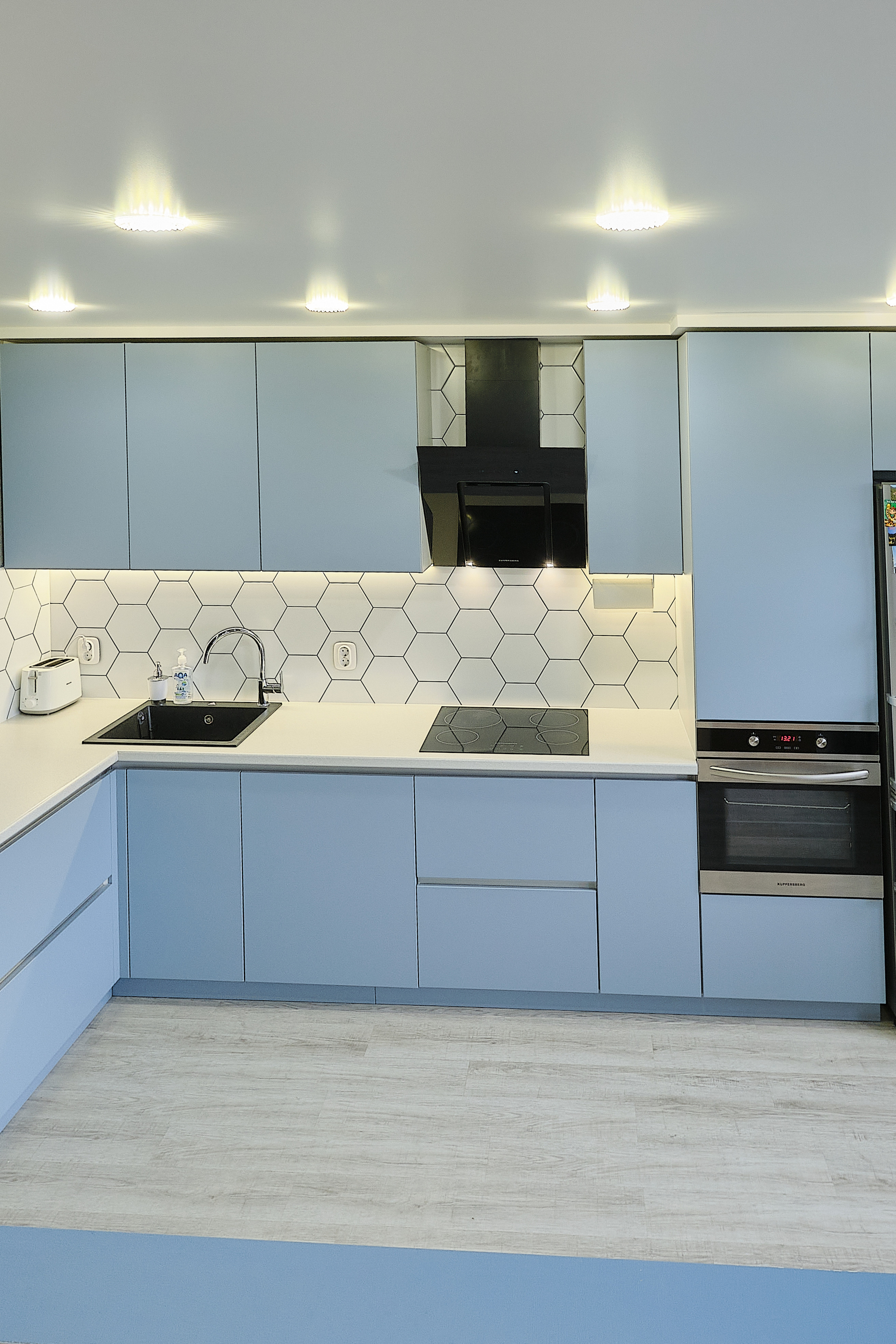 Кухня на заказ в Томске Овражный | Мебель Кухни Шкафы заказать. ГУДРУМ — Мебель на заказ в Томске | Кухни | Шкафы | Стулья и Столы