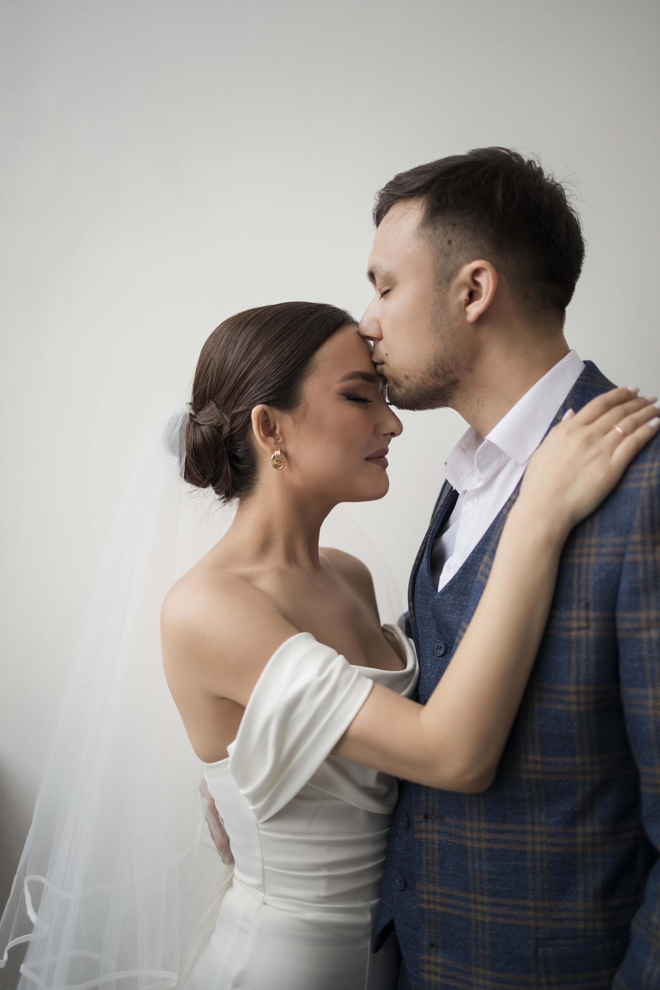 Гульназ и Надир. Алина Камалова