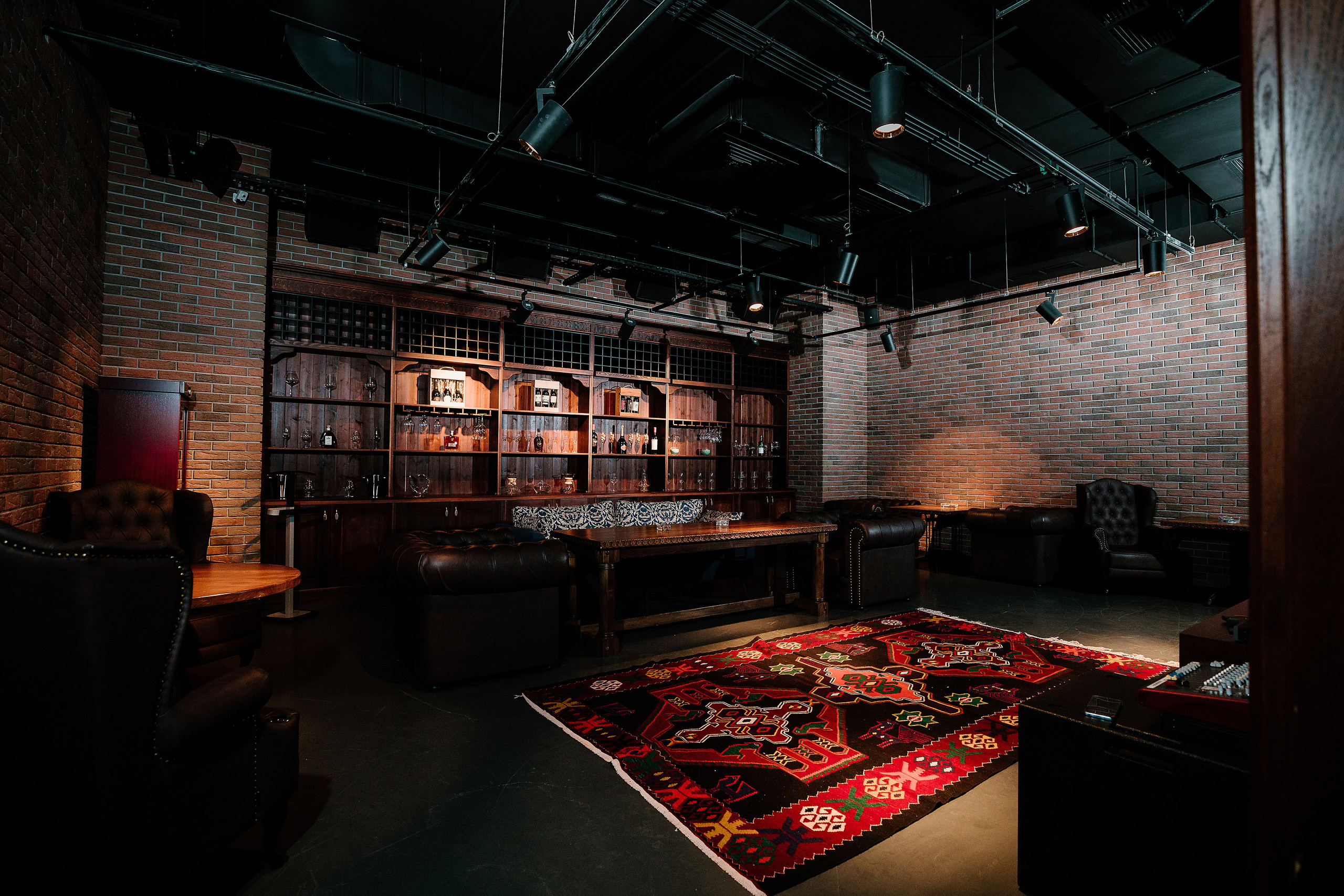 Caspian. Alena Nezalenova