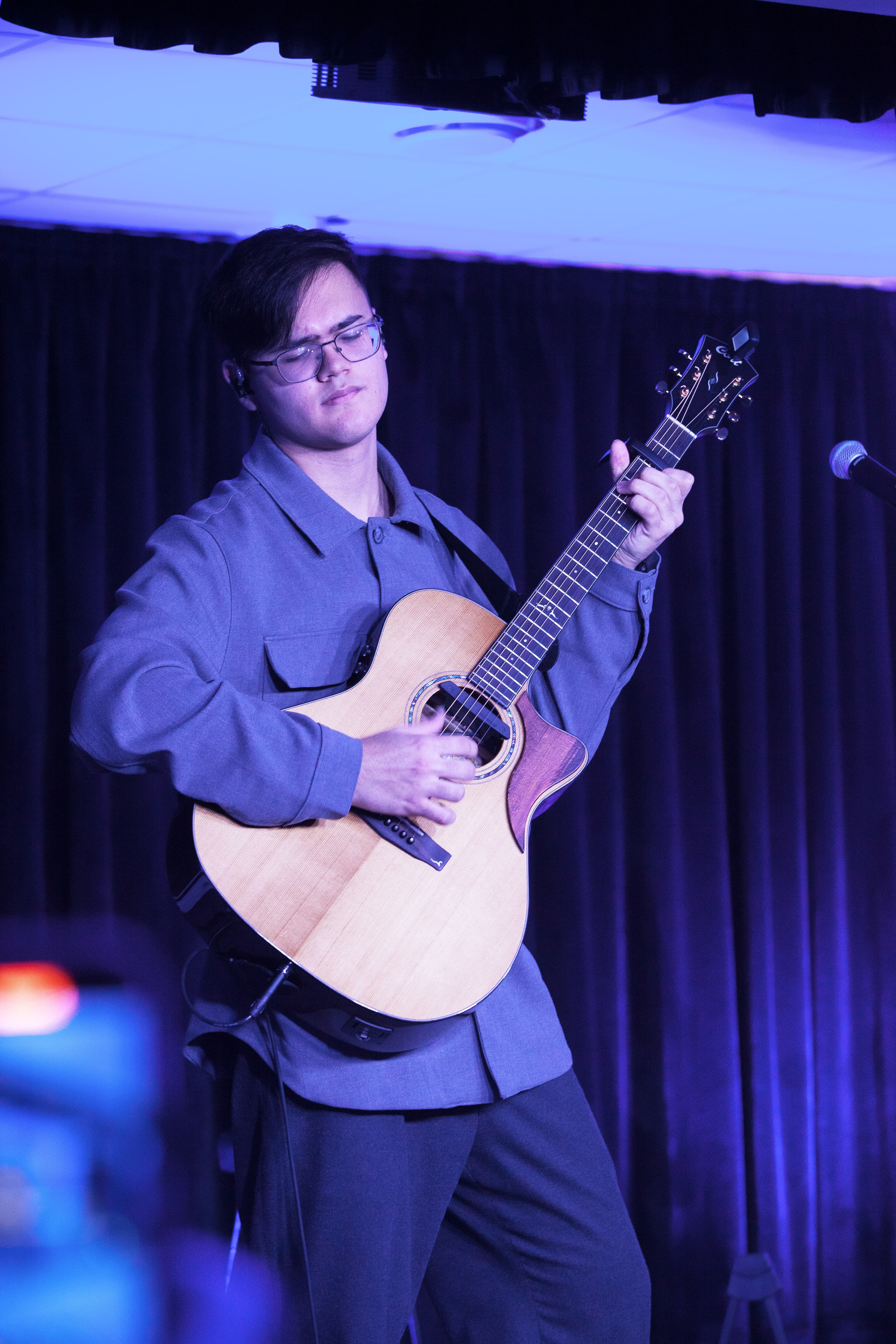 Дамир. Сольный концерт. Design Muginov