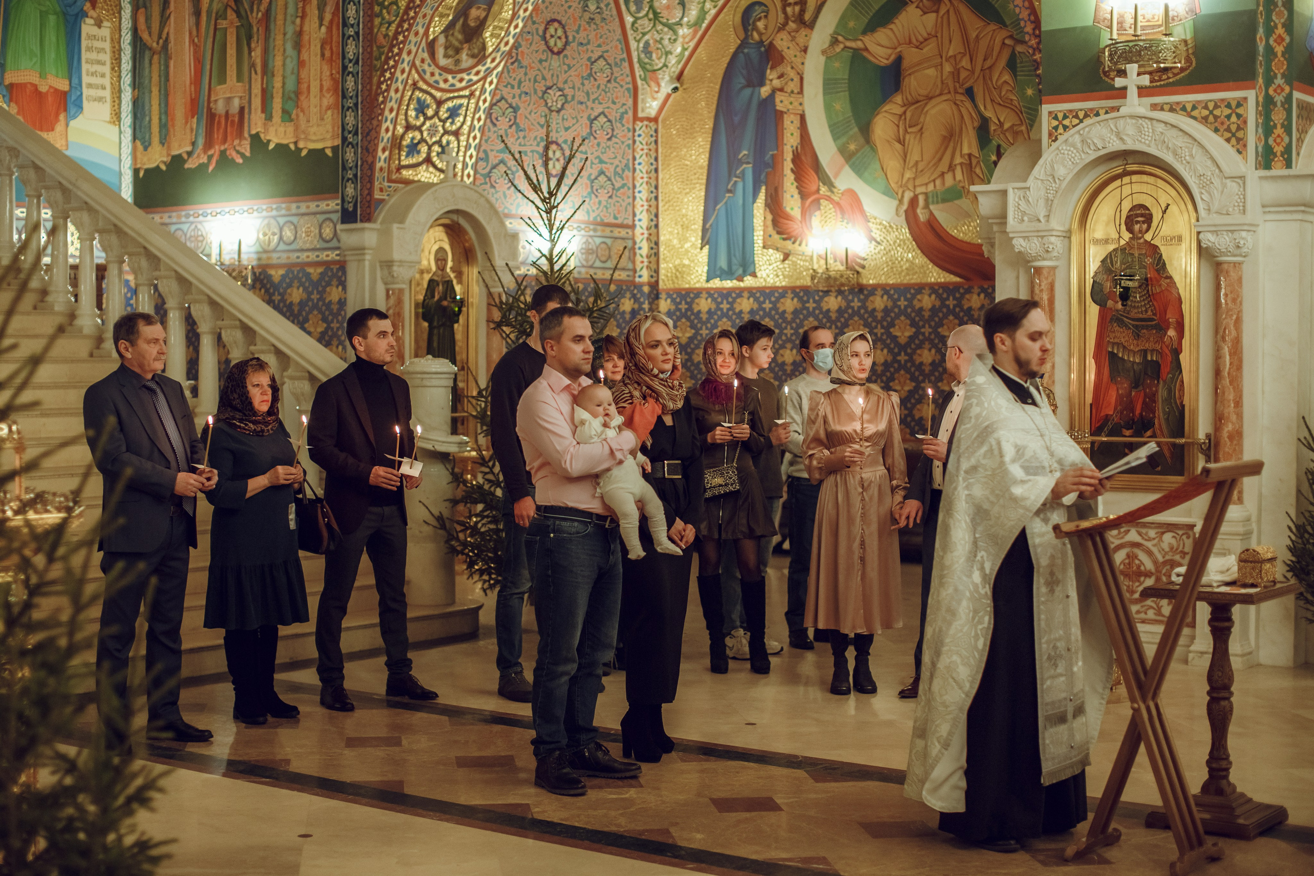 Крещение Виктории. Фотограф на Крещение, семейный фотограф в Москве