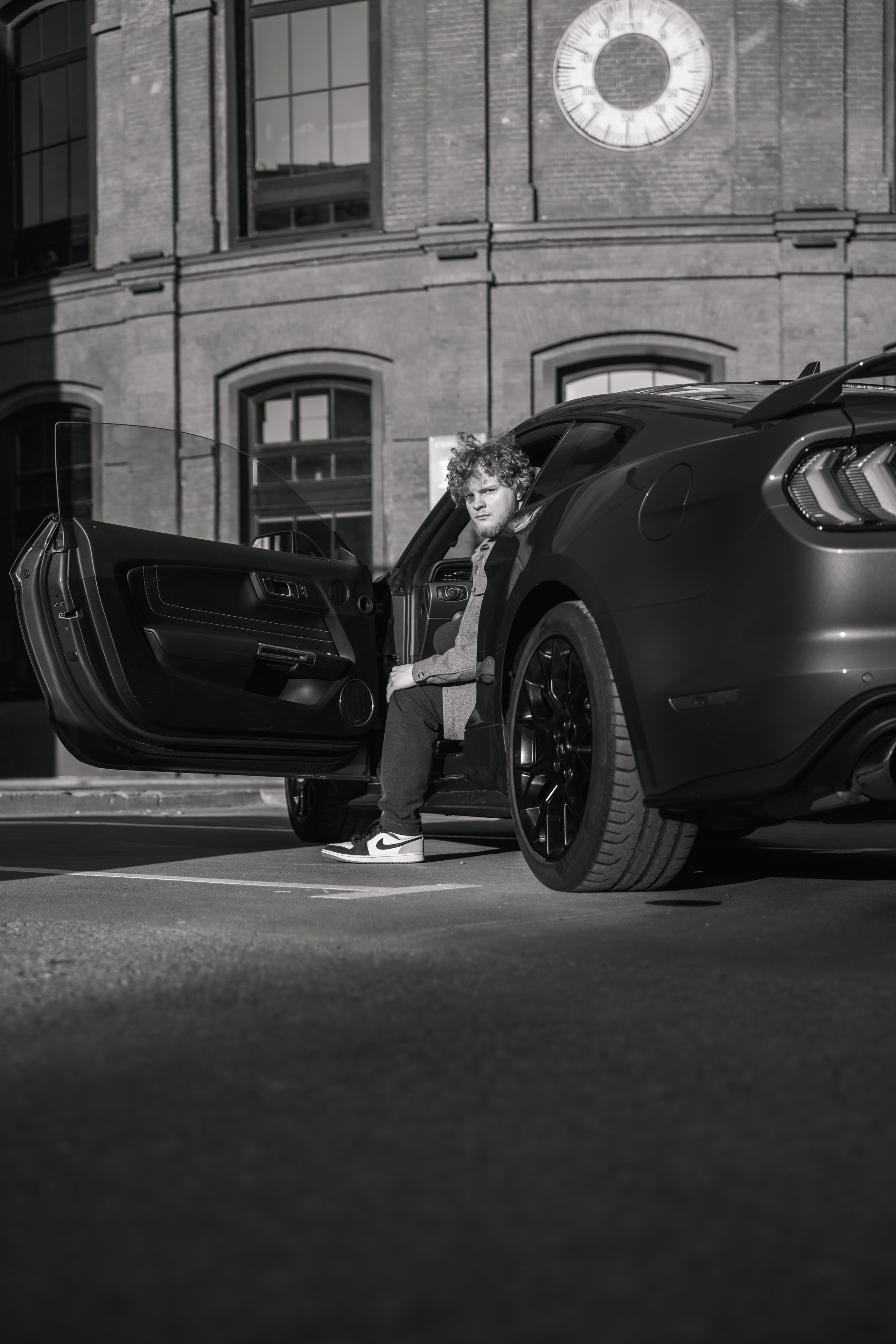 Фотосессия с машиной. ТриМедиа Продакшн