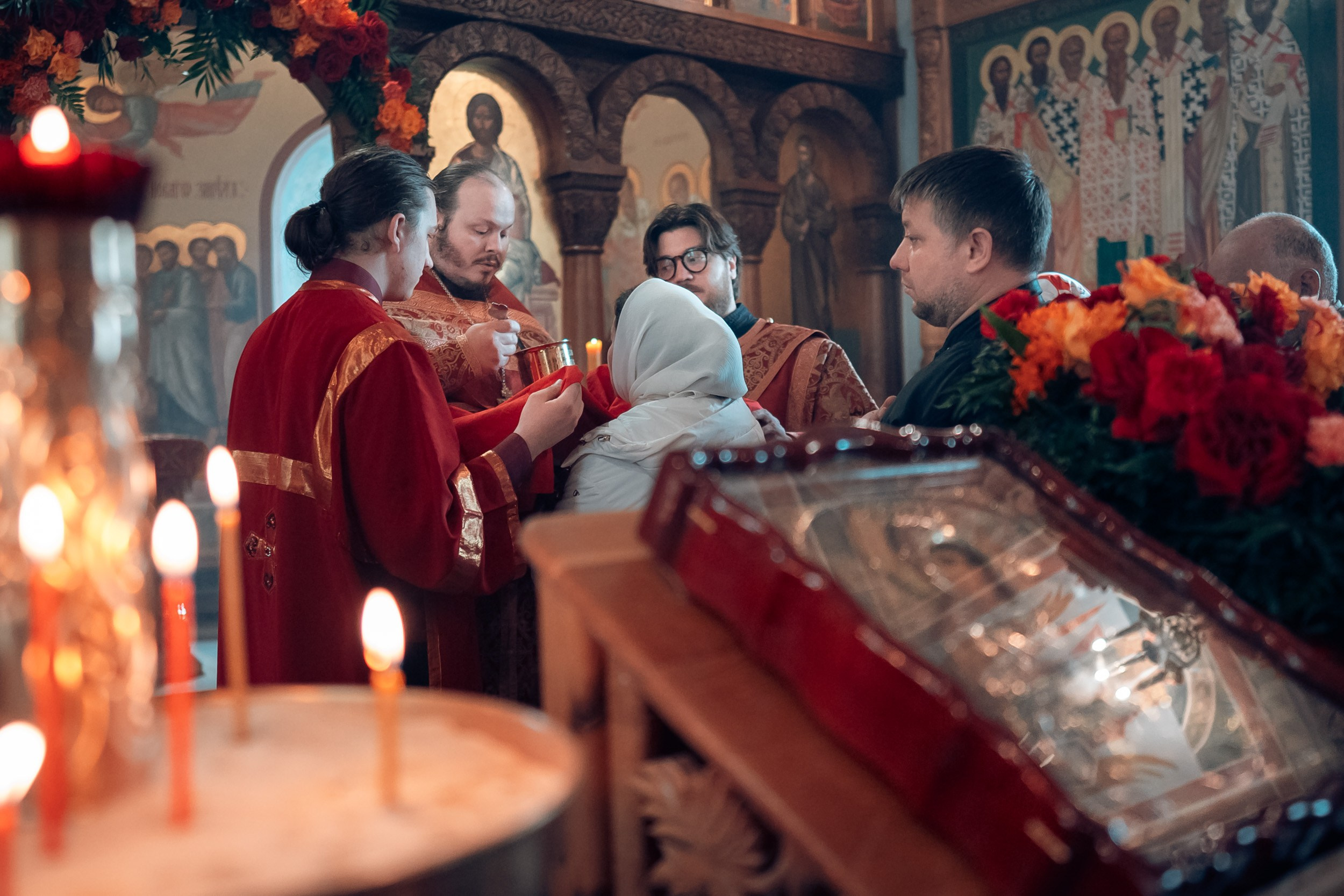 Богослужение на Светлой седмице в Херсонесском монастыре г. Севастополь. Церковный фотограф Севастополь