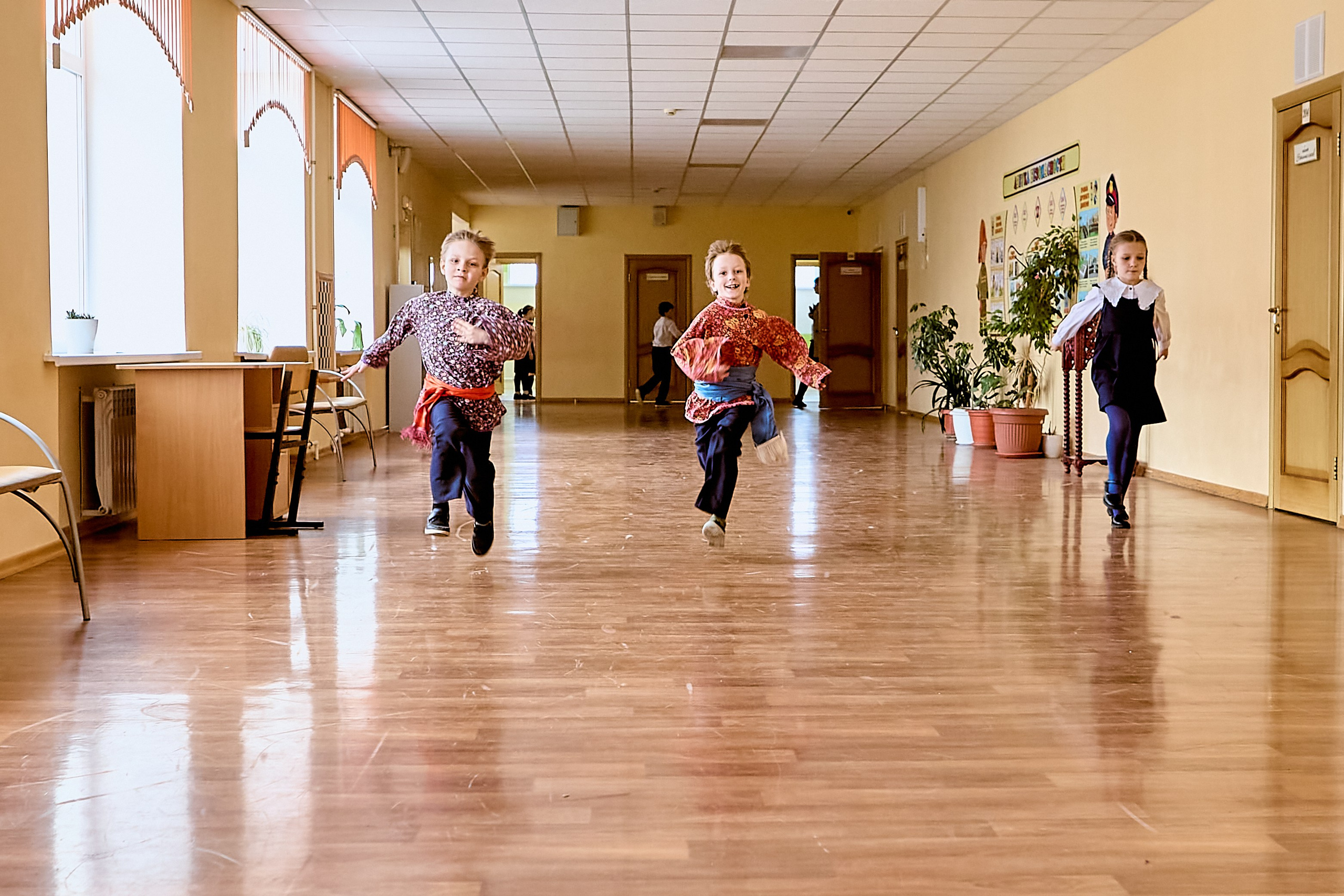 ШИРОКАЯ МАСЛЕНИЦА фотографии с праздника 1 А класса