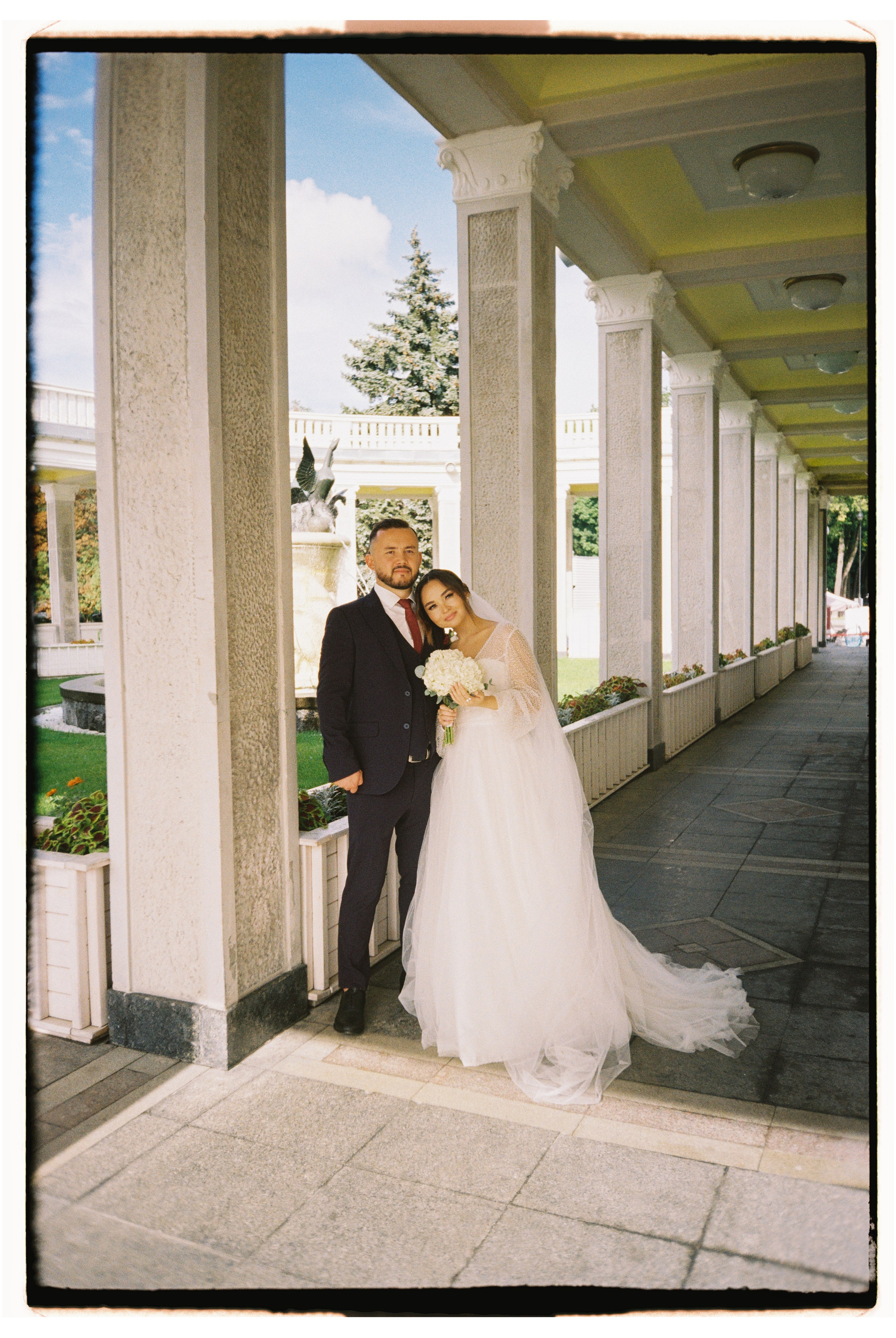 Рустам & Земфира. Пленка. Сестры Карабаза. Фотографы и ретушеры в Москве и Санкт-Петербурге