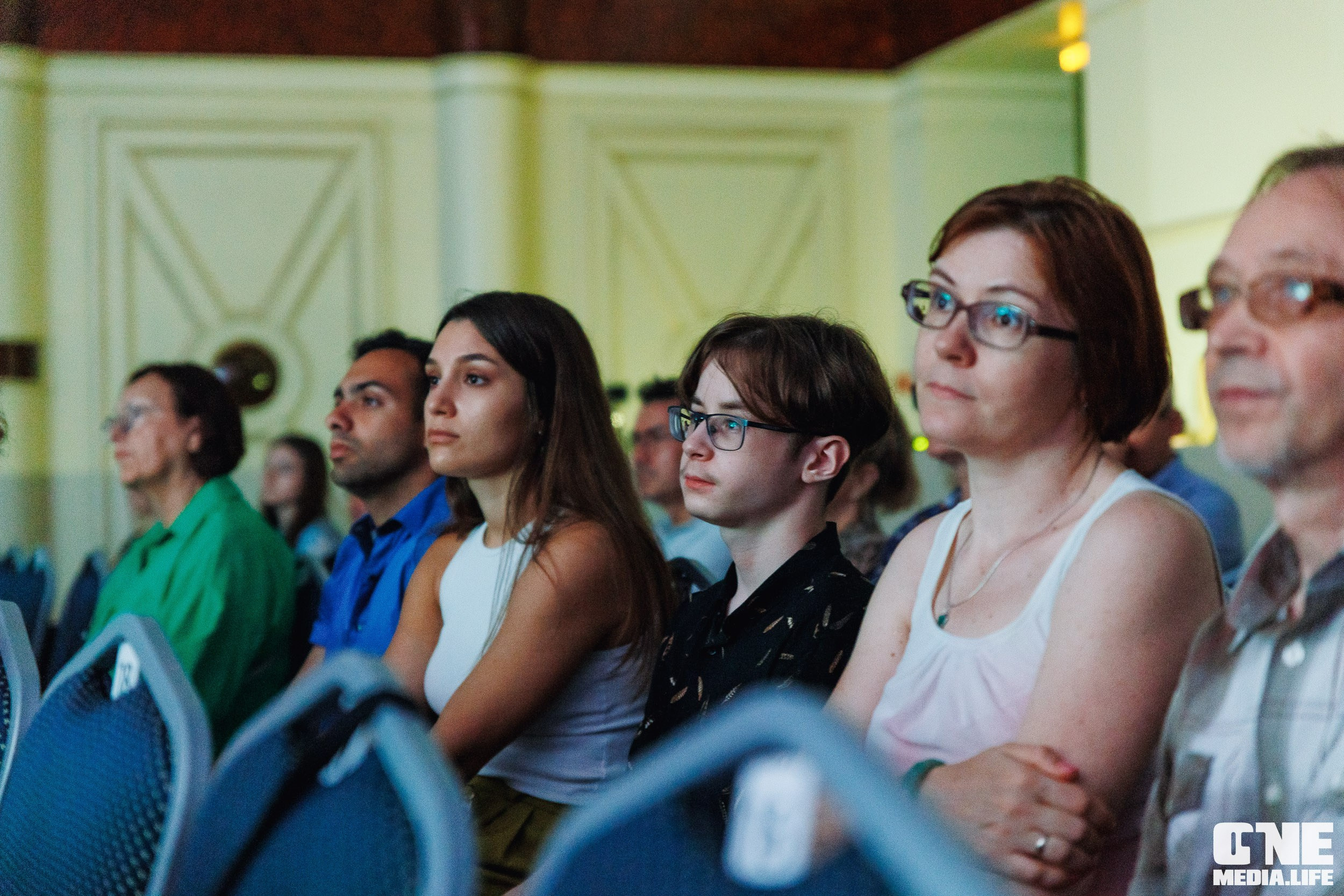 Фоторепортаж из Янтарь Холла. One Media Life: фоторепортажи, фотоотчеты с мероприятий и заведений