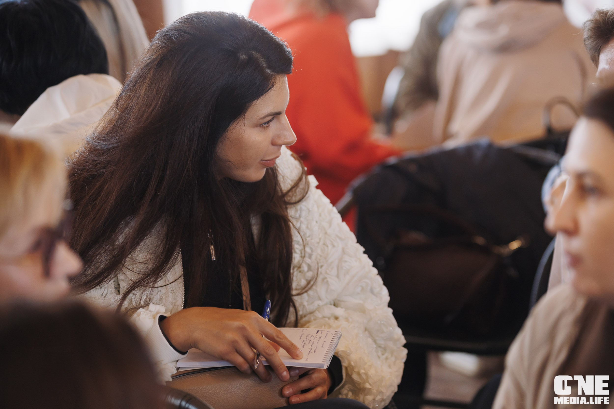 Фоторепортаж с форума «Мой бизнес. Сила в окружении». One Media Life: фоторепортажи, фотоотчеты с мероприятий и заведений