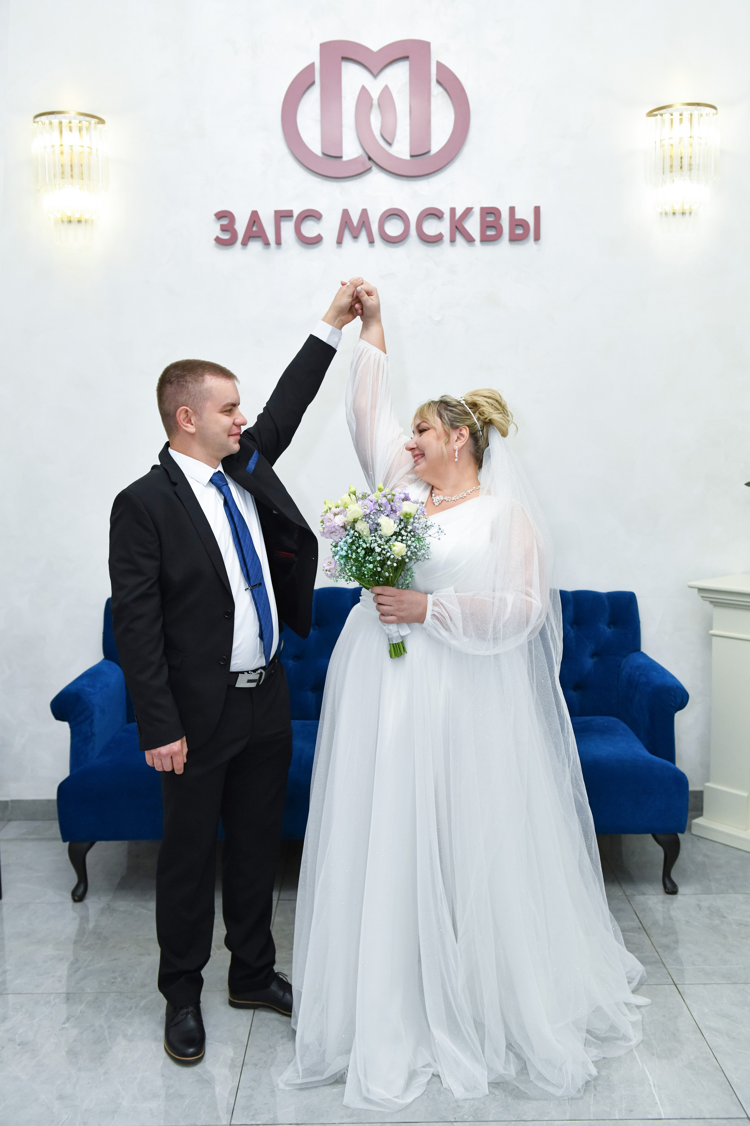 Анастасия и Максим. Регистрация и прогулка в усадьбе Архангельское. Свадебный и портретный фотограф в Москве Галина Борисова