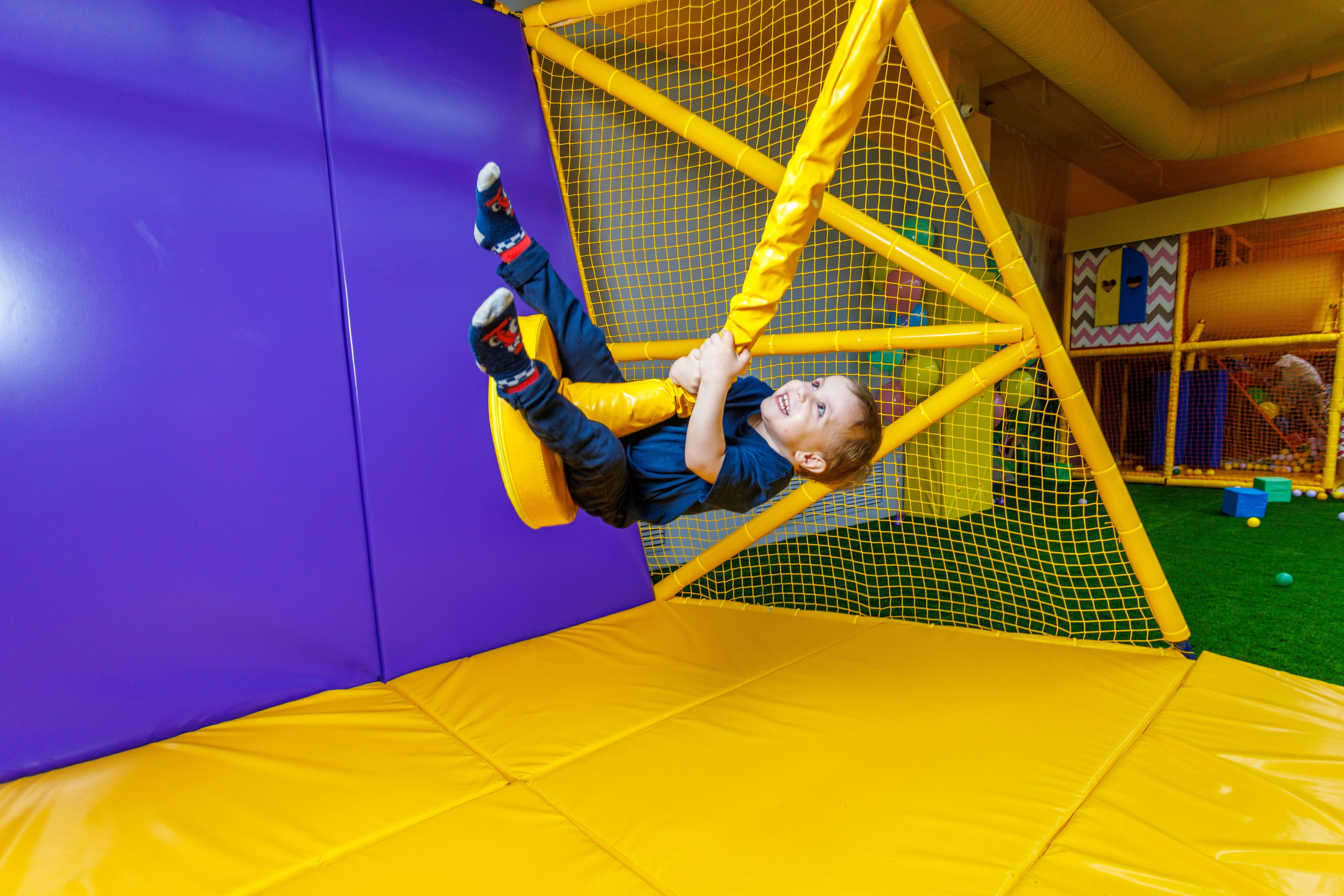 Открытие «Игрополис». Фотосессии в Тобольске, школьный фотограф, репортажная съемка