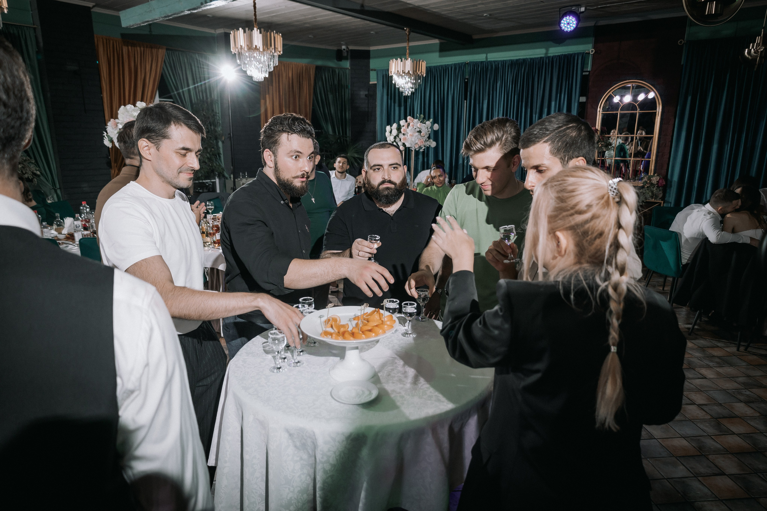 Свадебный день. Дарья и Джем. Свадебная фотография. Арина Рубах