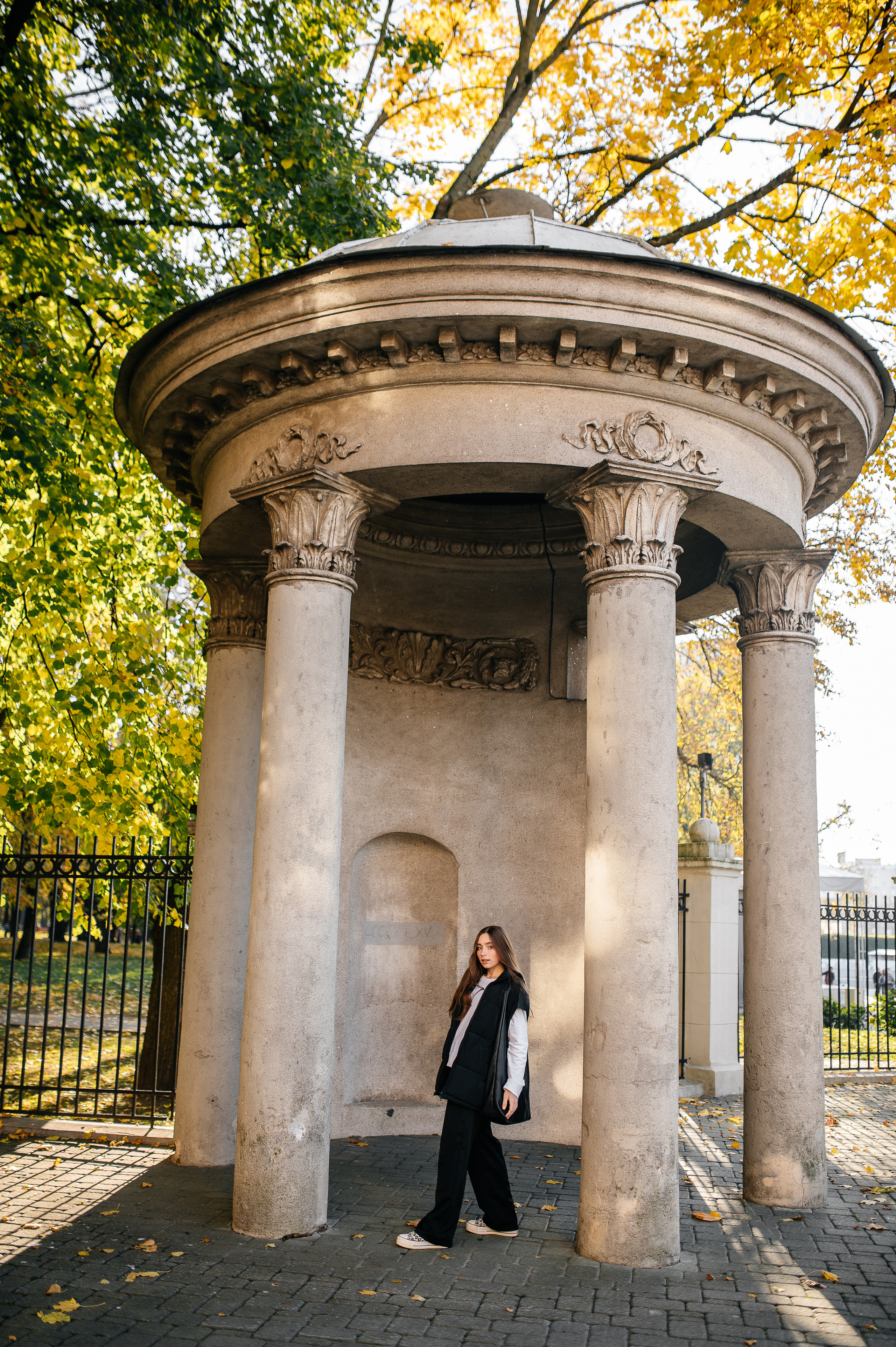 Фотопрогулка с Варей. Катя Курлович — семейный фотограф в Бобруйске и Минске