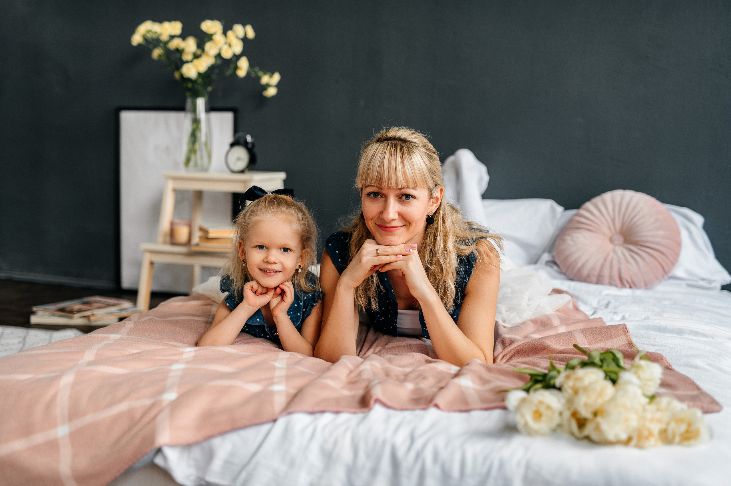 Фотосессия мамы и дочки. Катя Курлович — семейный фотограф в Бобруйске и Минске