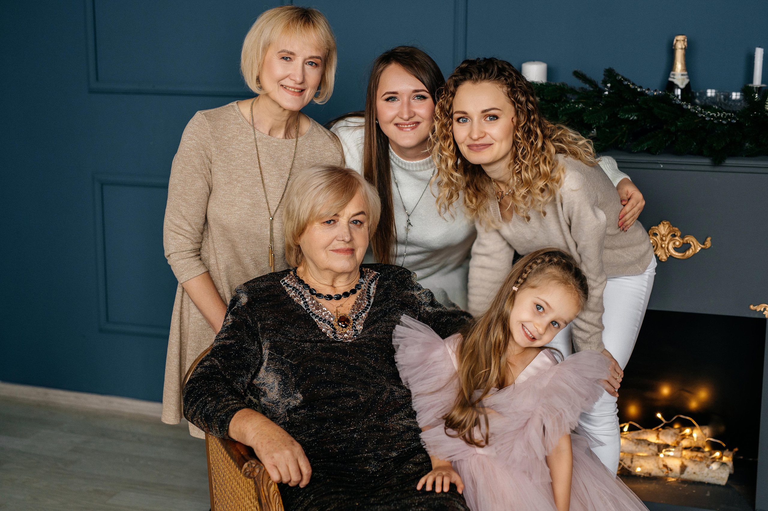 Новогодняя фотосессия большой семьи. Катя Курлович — семейный фотограф в Бобруйске и Минске