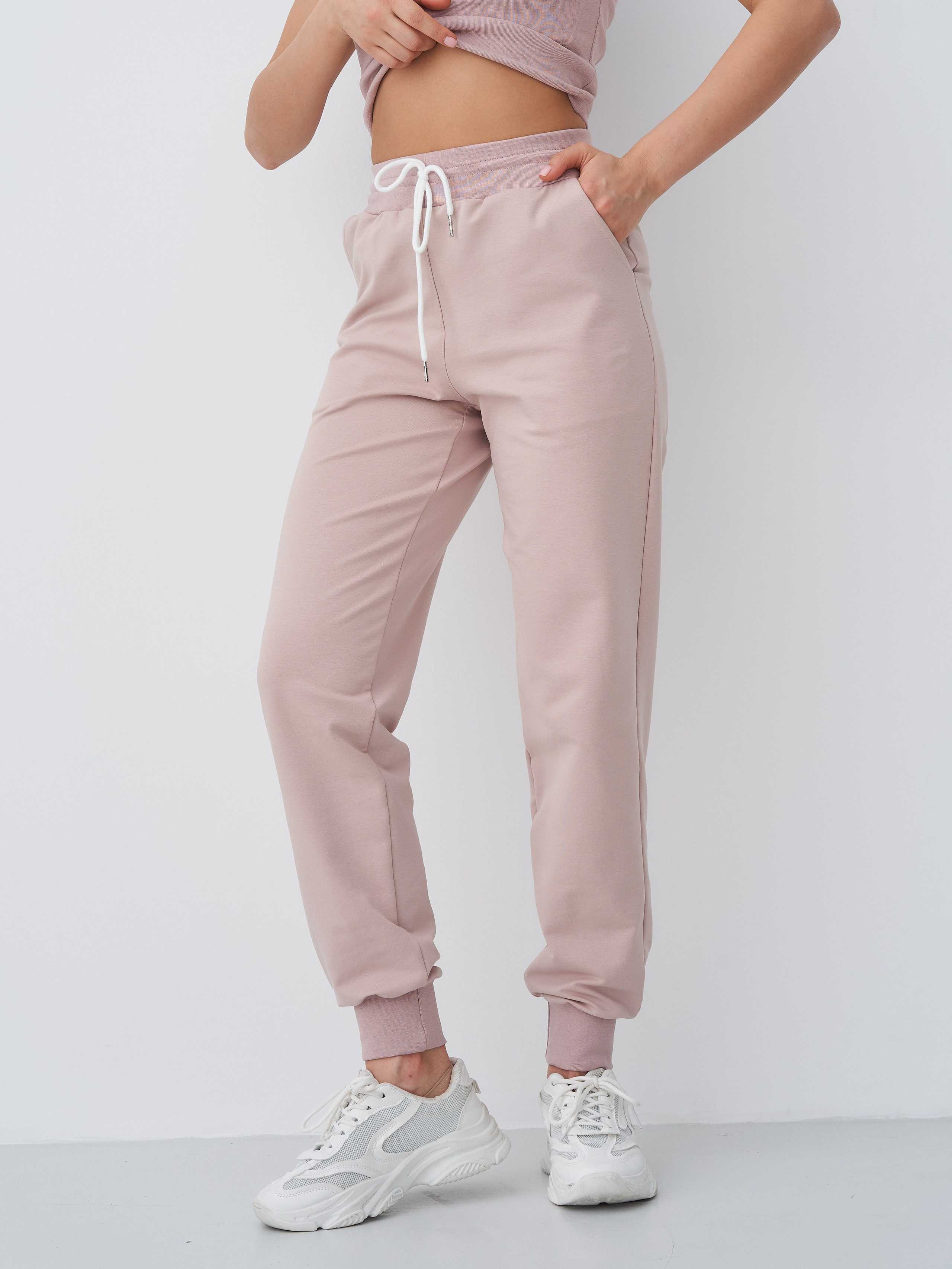 Настя Д. Контент для маркетплейсов и соцсетей. Фото и видео съемка