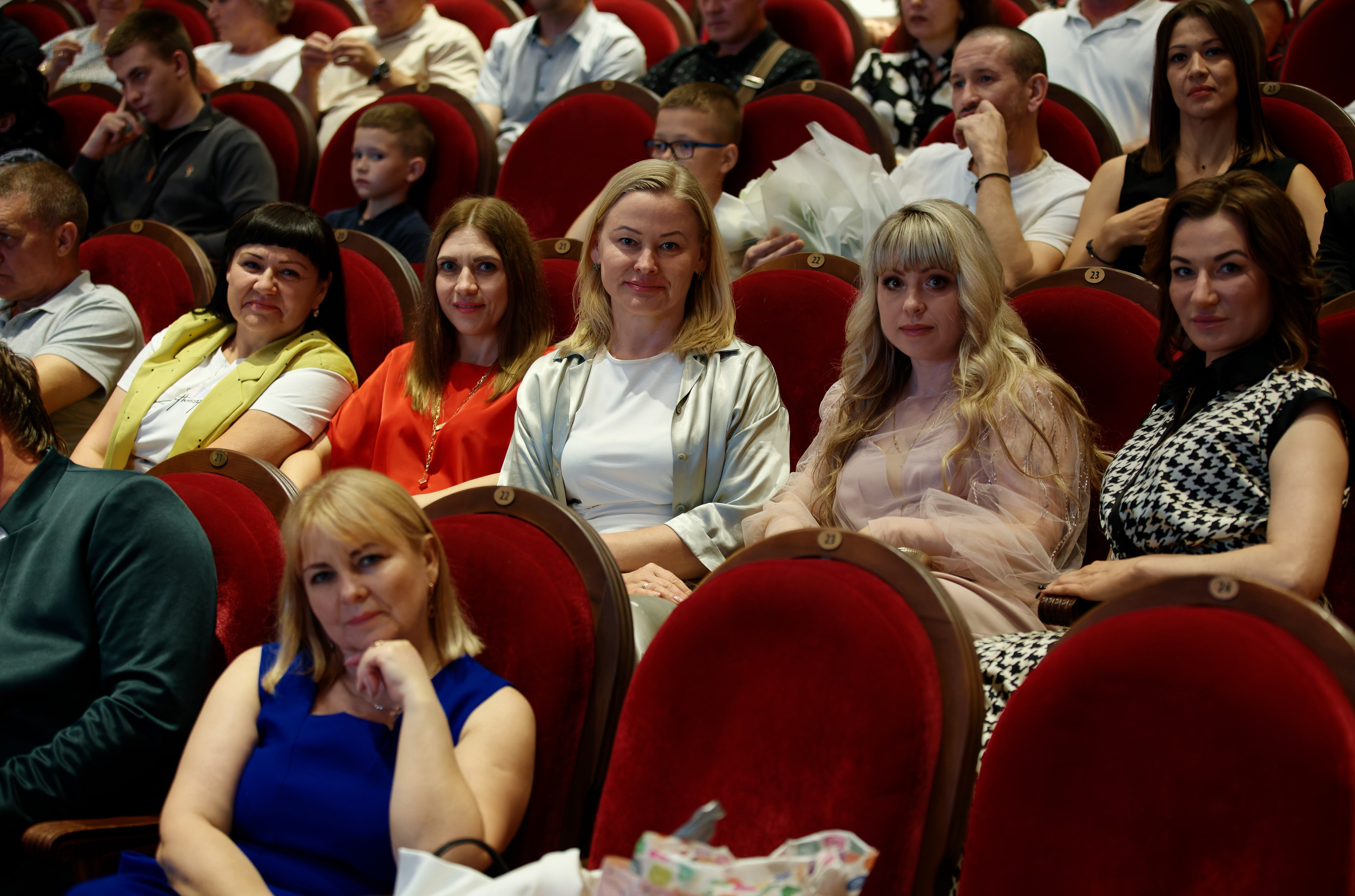 Выпускной школы 56 11Б. Семейный фотограф — Макс Белогрудов