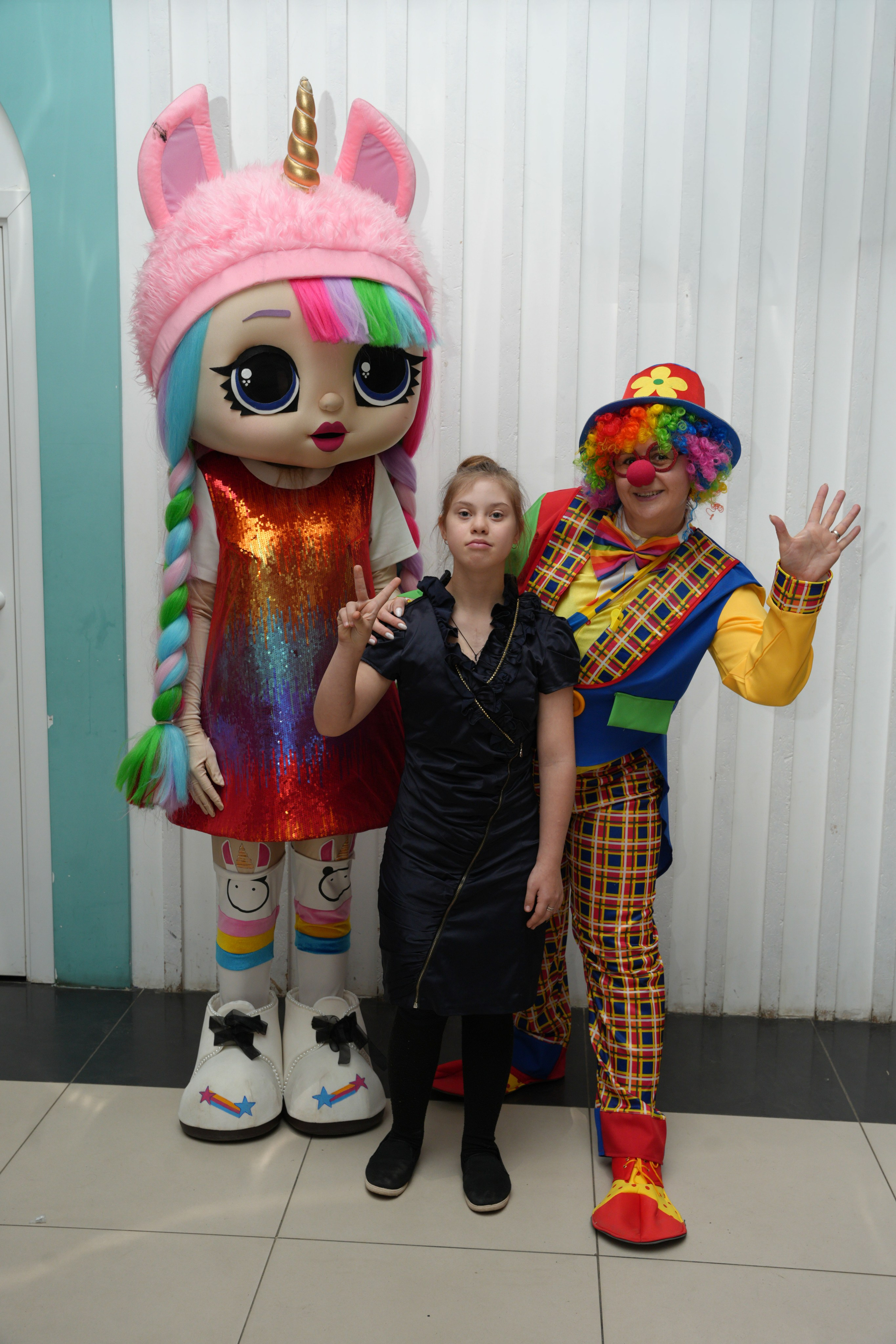 Социально —благотворительная акция «Ты в этом мире не один», посвященная Международному дню инвалидов. ВЫПУСКНЫЕ АЛЬБОМЫ, Школьный фотограф, семейный и свадебный в Саратове и области Ольга Плаксина