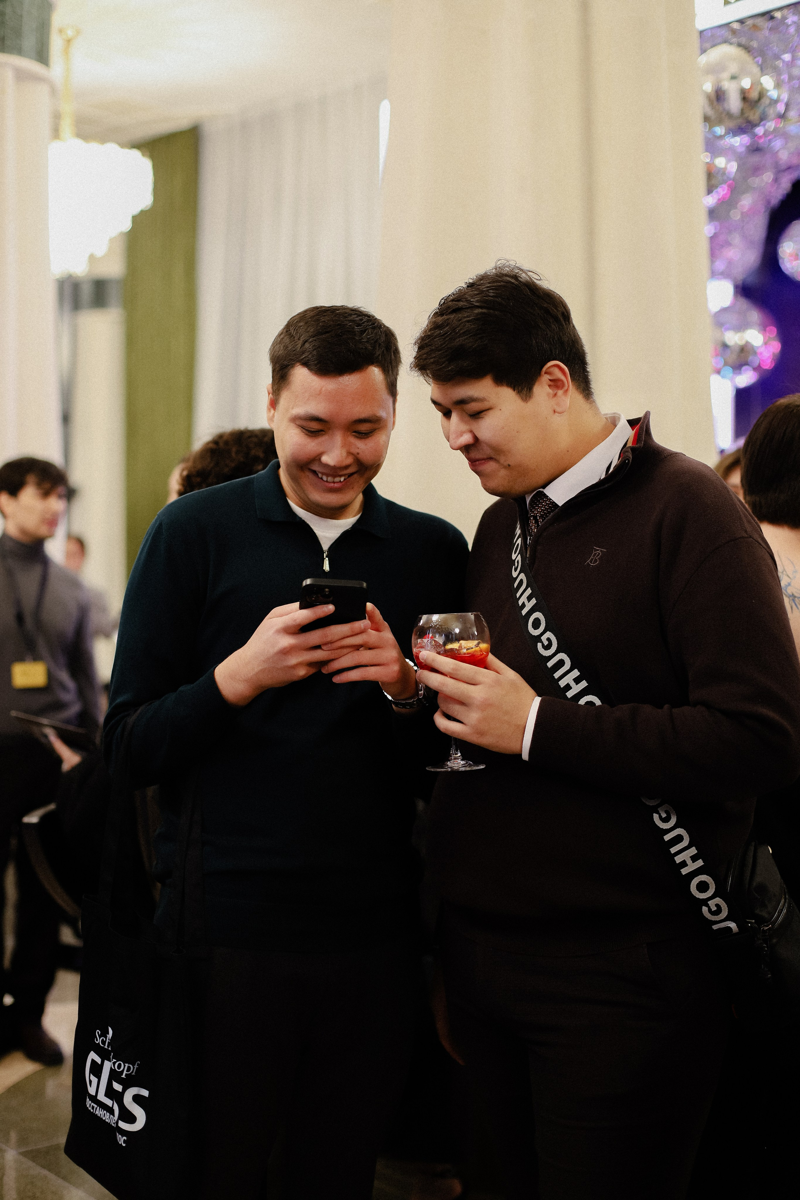 16.10 FWA зона Schwarzkopf и Perwoll. Фотограф в Алматы и Москве Даша Пушкина