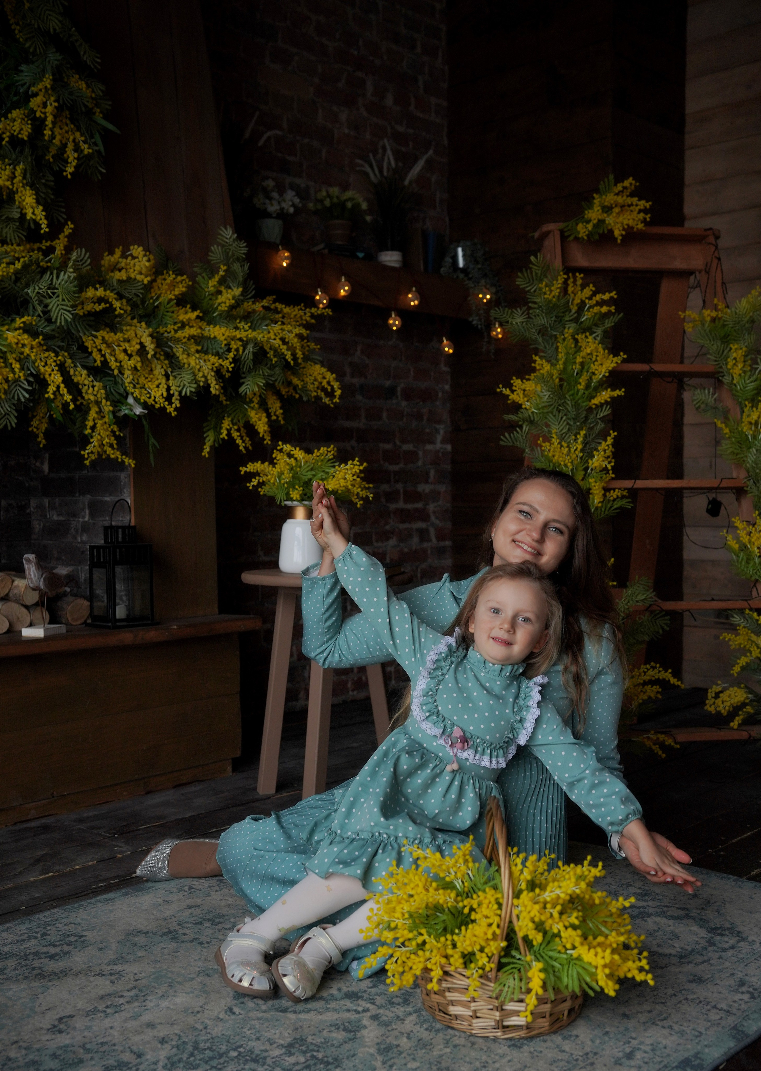 Мимоза. Студийный и портретный фотограф в САНКТ-ПЕТЕРБУРГЕИрина Махаон