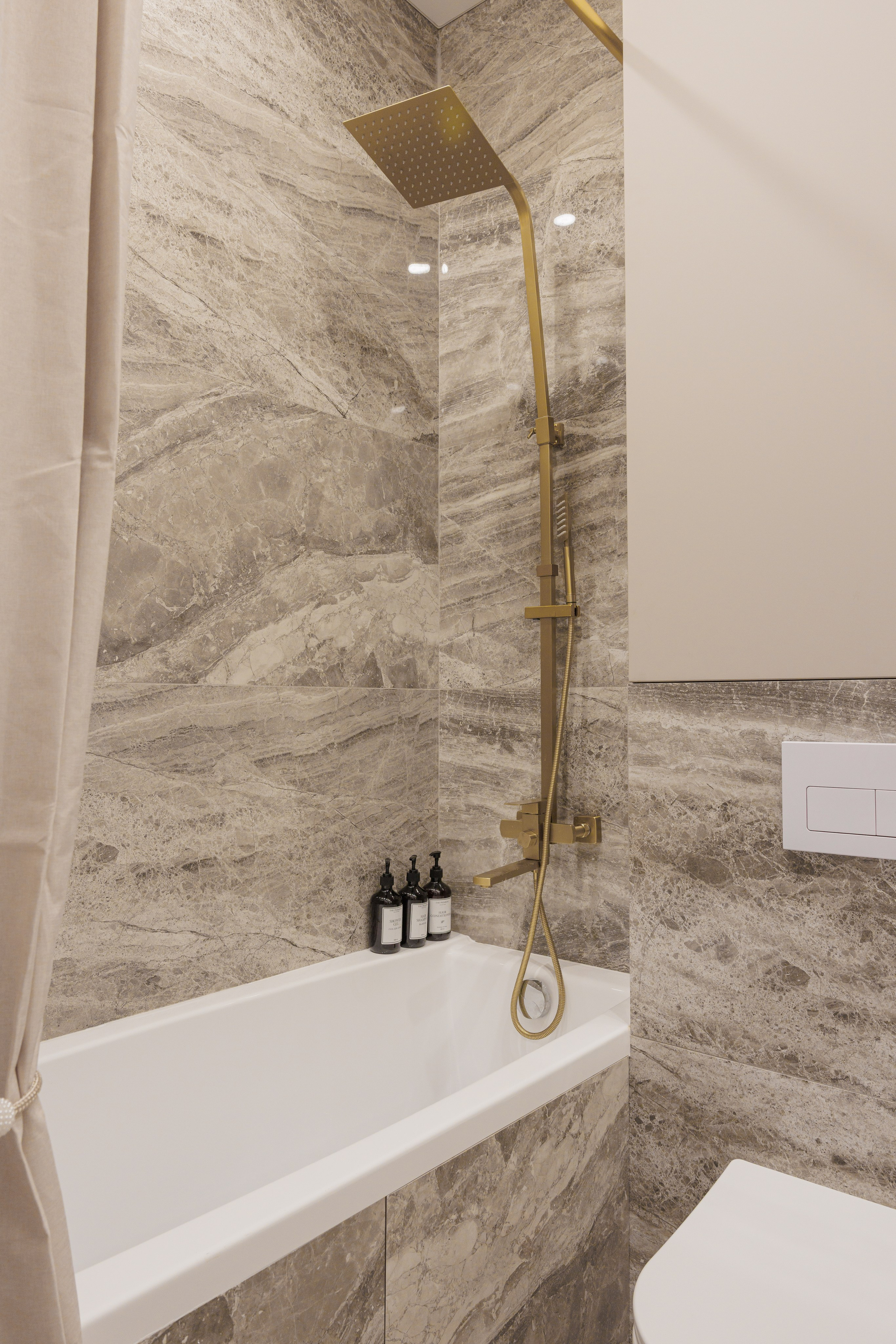 Квартра ул. Бограда, 103. Фотограф в Красноярске Евдокимова Анастасия