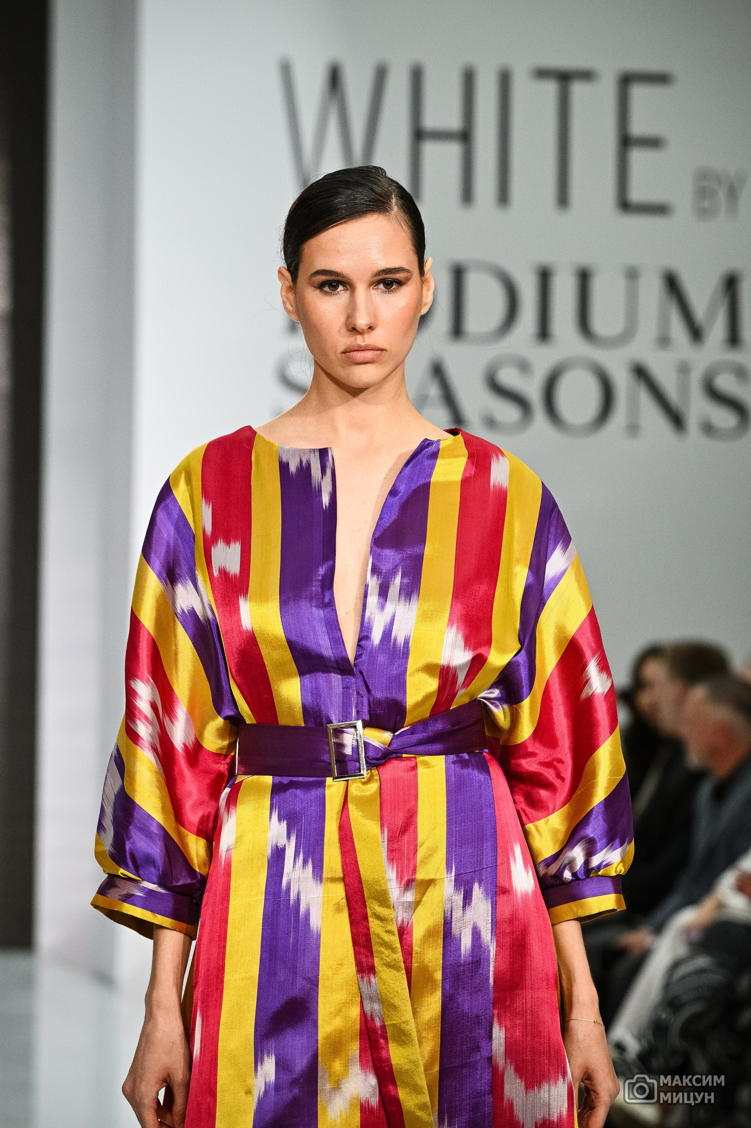 Модные показы. Фотограф Максим Мицун. Портрет, свадьба, репортаж, каталог