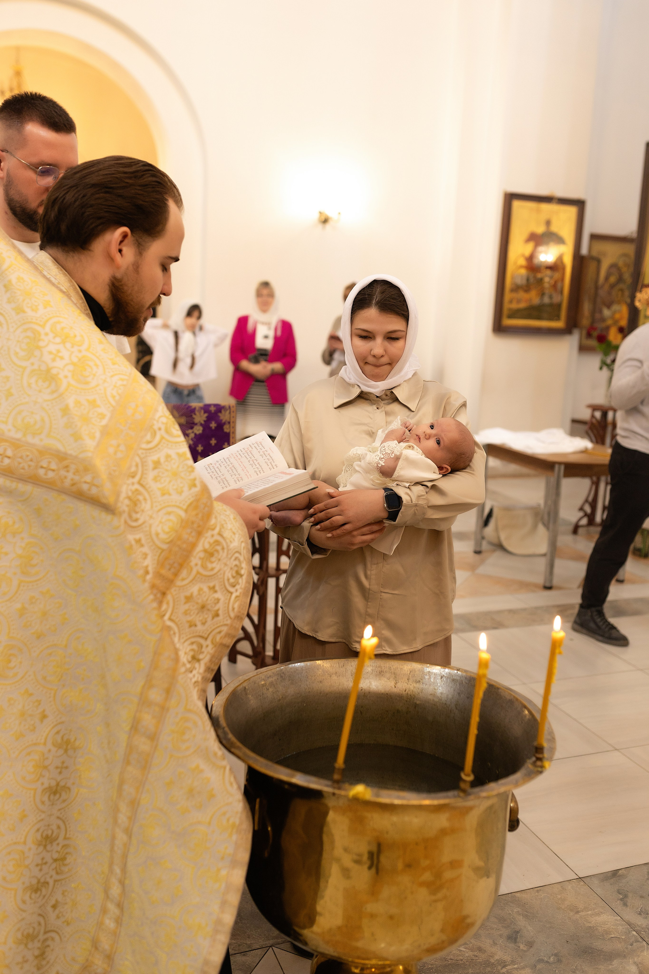 Таинство крещения Алисы. Фотограф в Железнодорожном и Балашихе