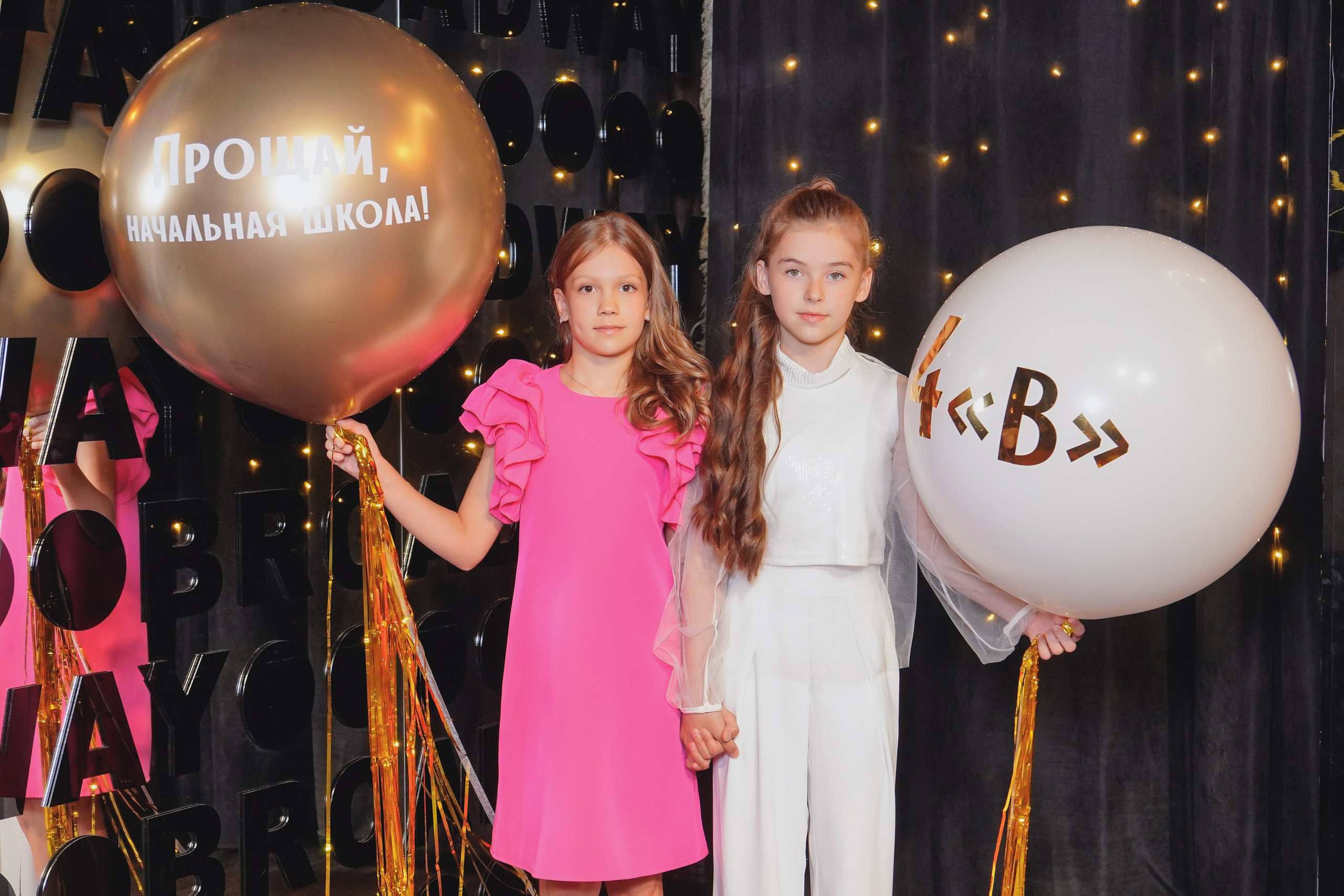 Выпускной. Занимаюсь профессиональной фотографией и живу рядом с Байкалом. Работаю в разных жанрах