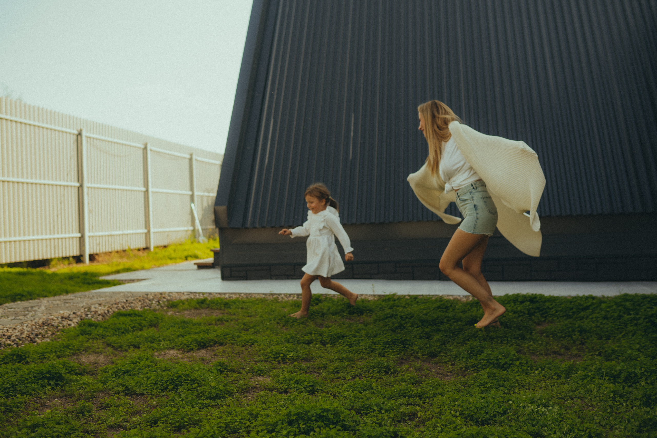 Семейная съемка в Ивантеевке, Love story в г. Мытищи. Свадебный фотограф в г. Москва, МО Гороза Алена